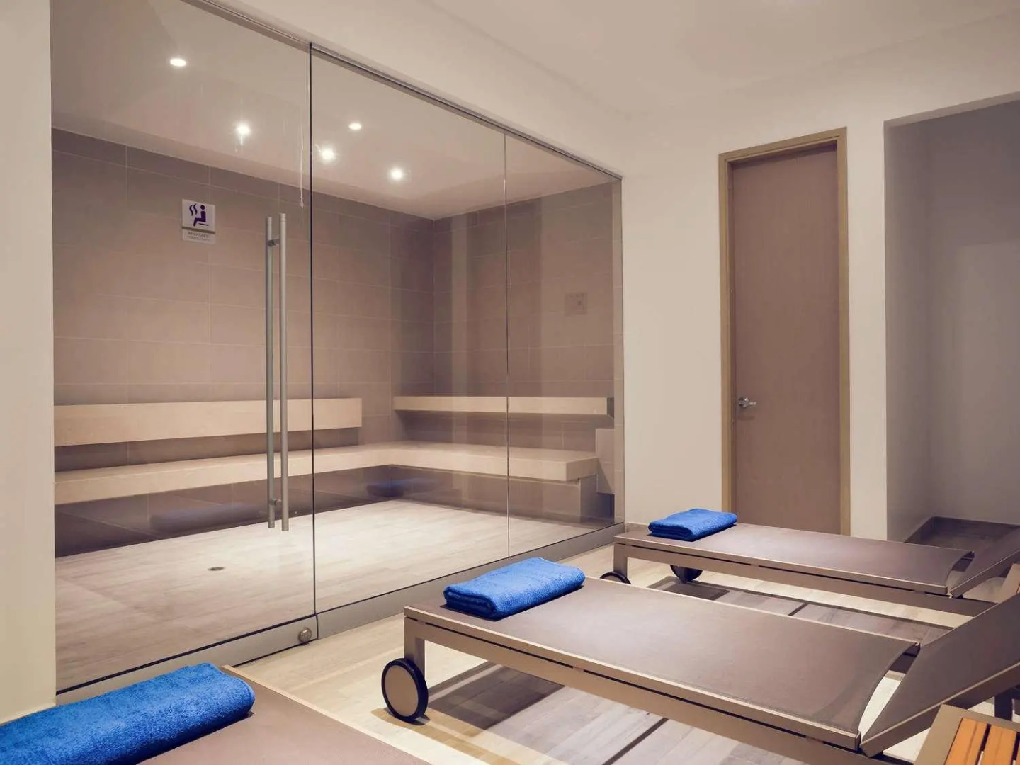 Mercure Santa Marta Emile