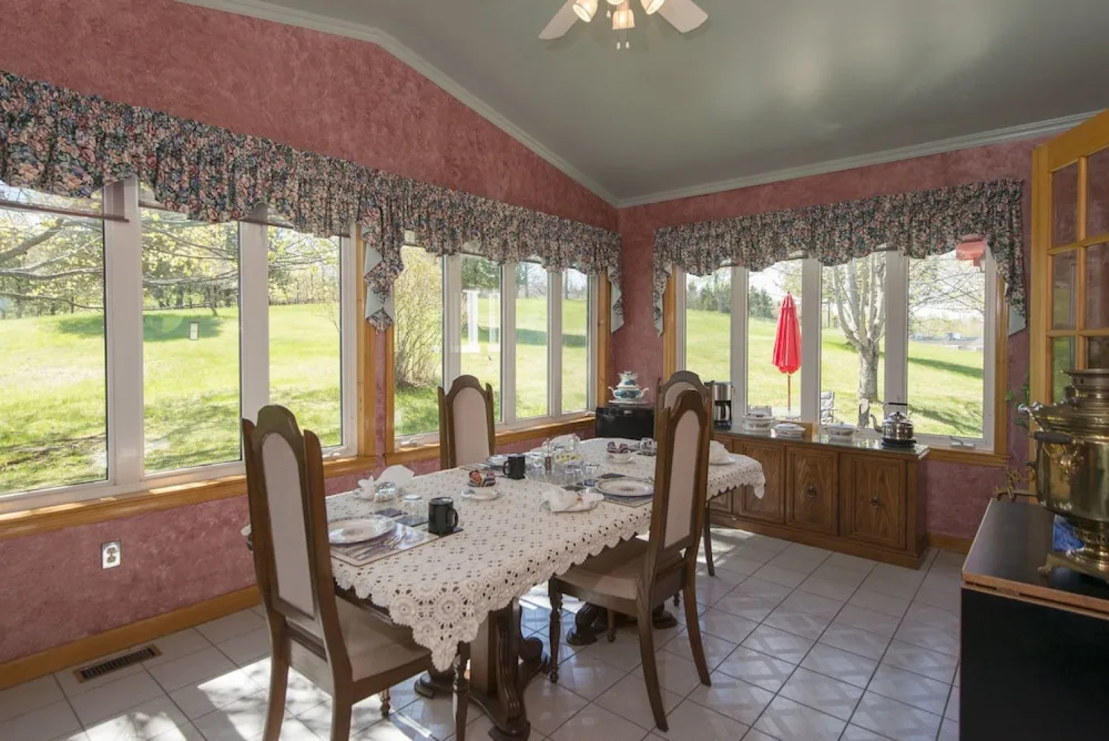 Hampton Bed & Breakfast