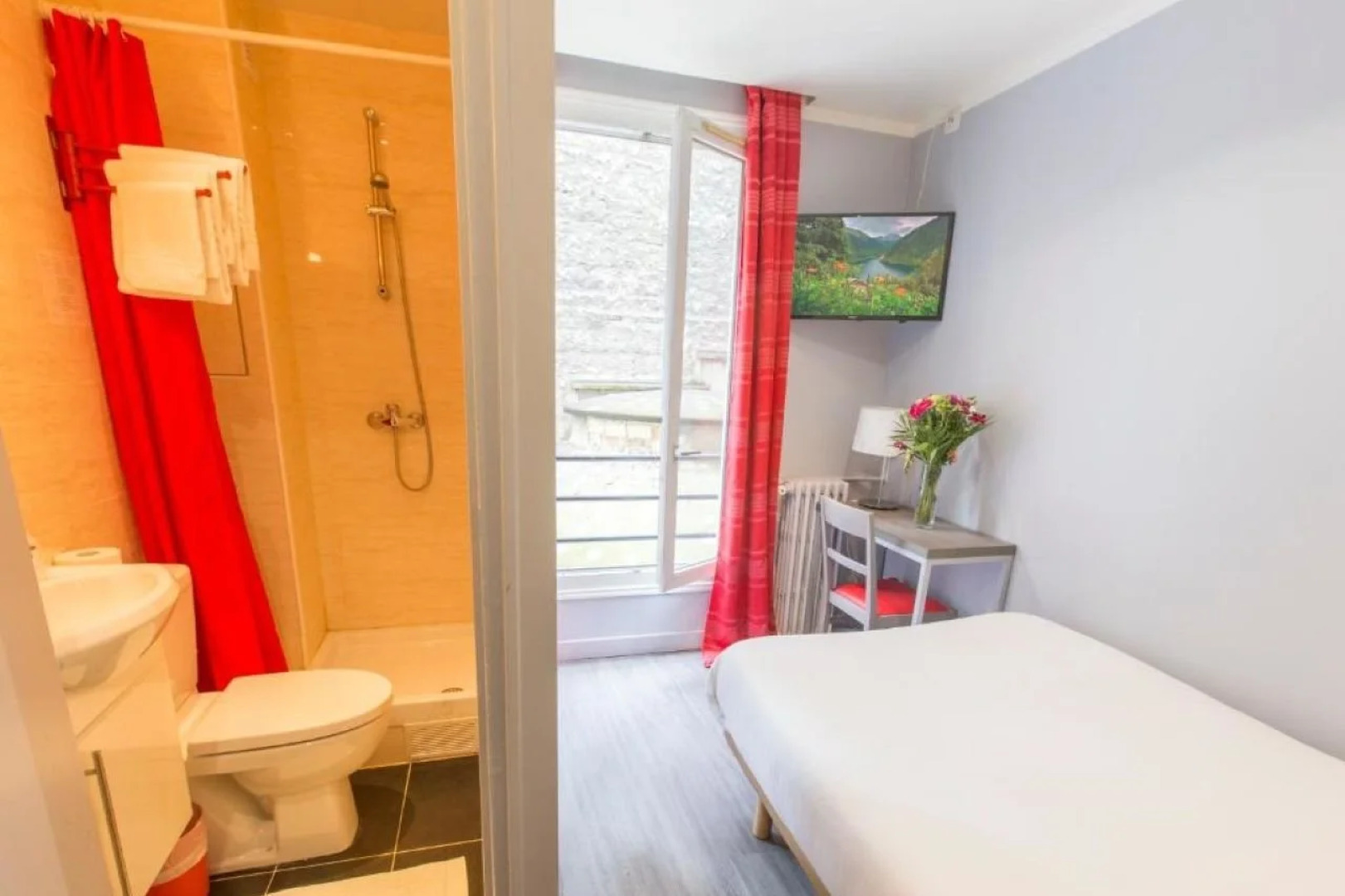 Hipotel Paris Père Lachaise République