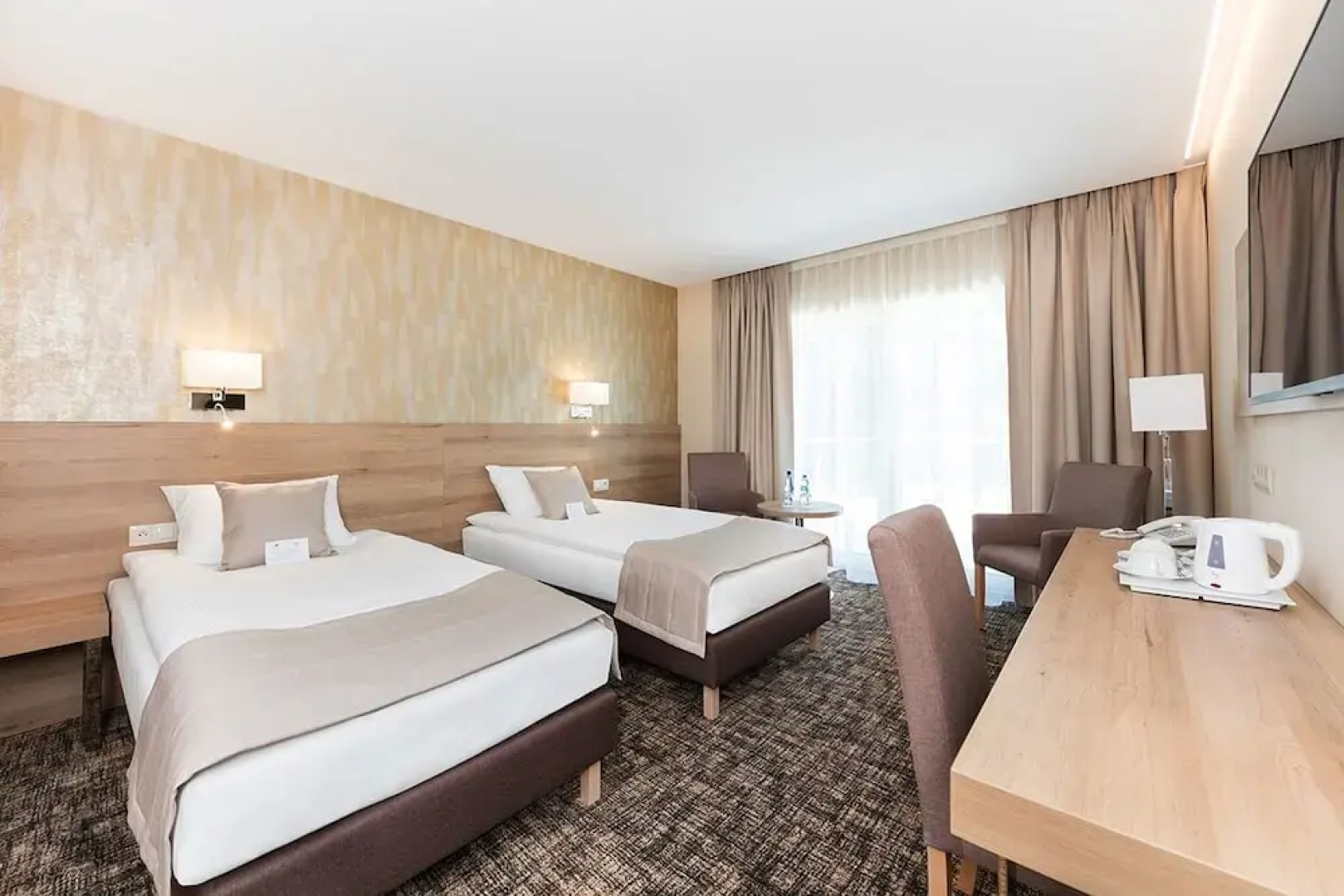 Z-Hotel Business & Spa