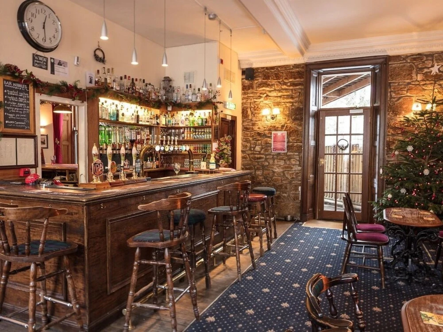 The Gordon Arms Hotel