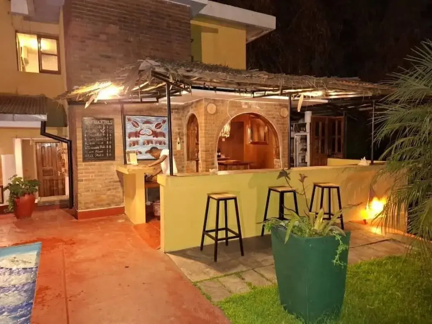 Bougainvillea Safari Lodge