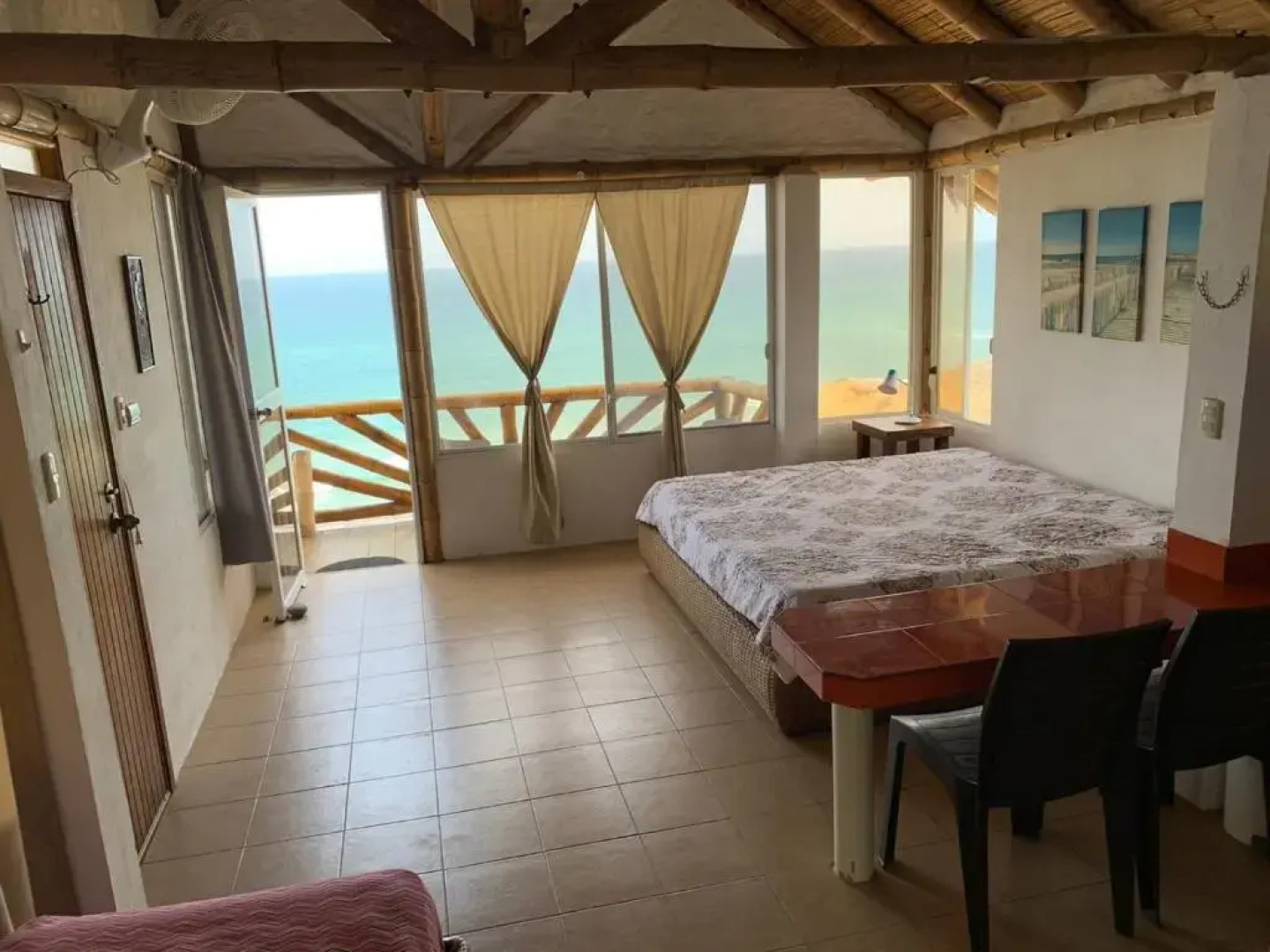 Hostel Cabaña Punta la barca