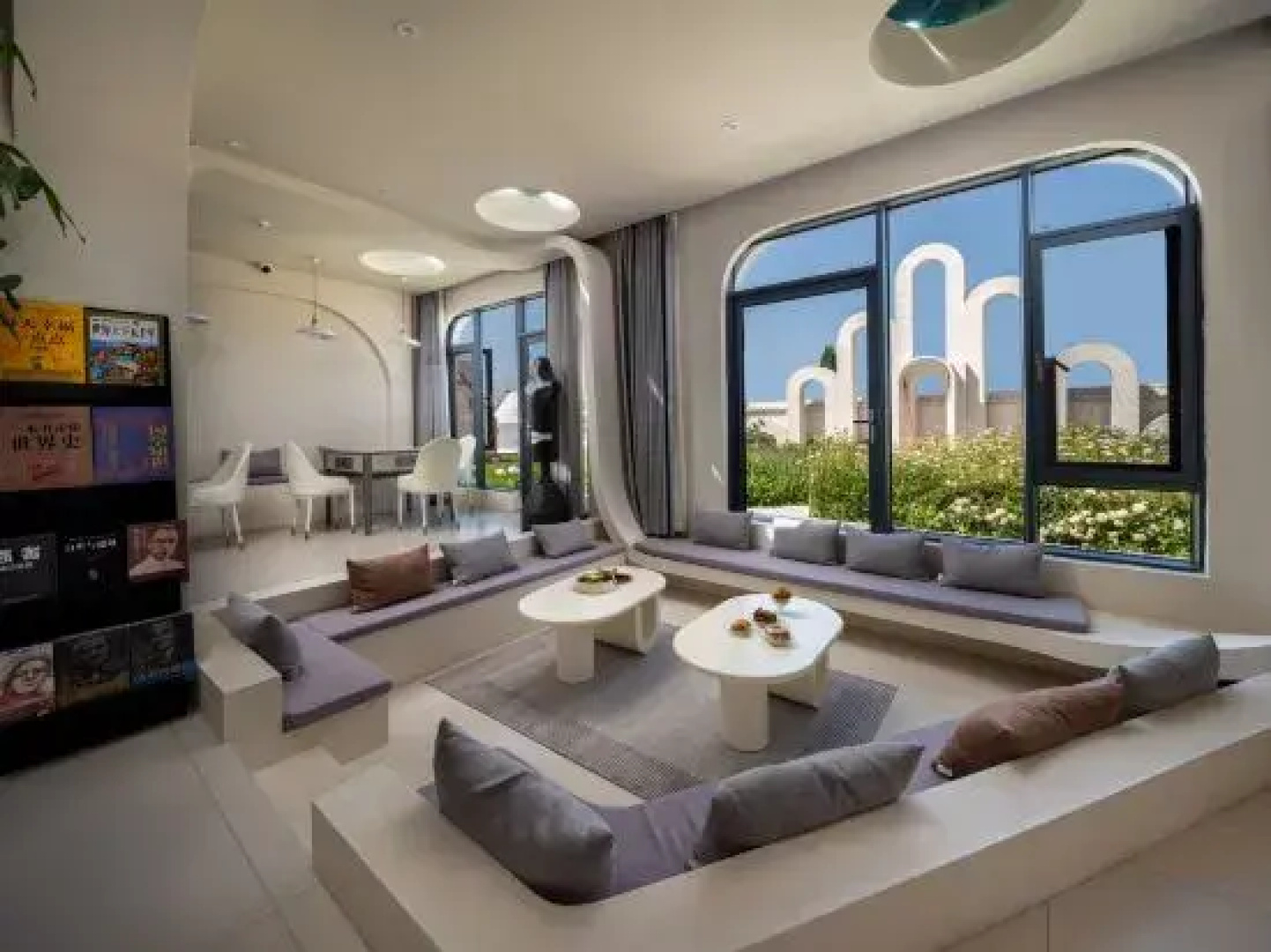 Zhaolan Light Luxury Vacation Homestay (Tekes Bagua City Store)