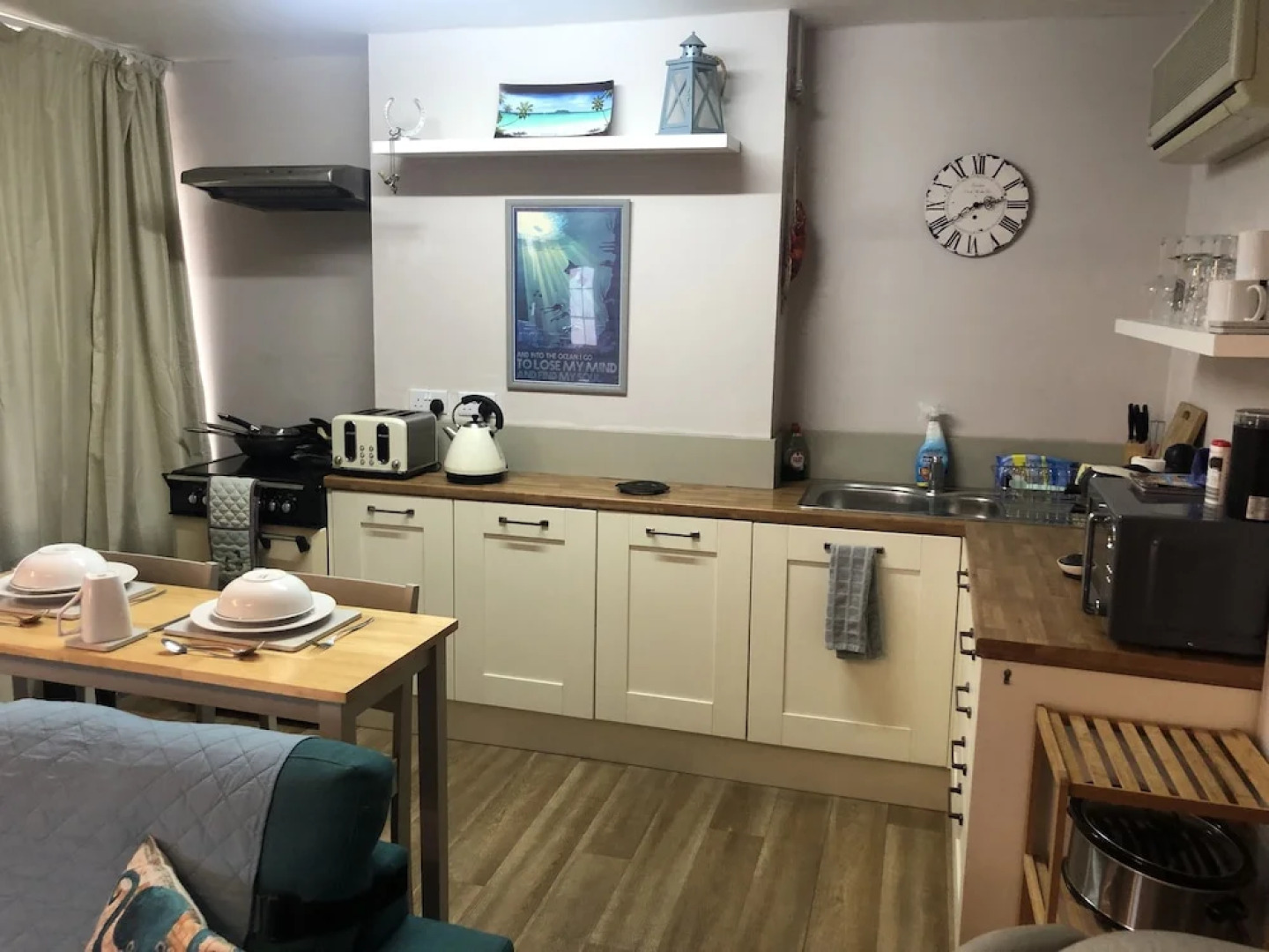 Superb Apartment With Sky Glass TV and Netflix