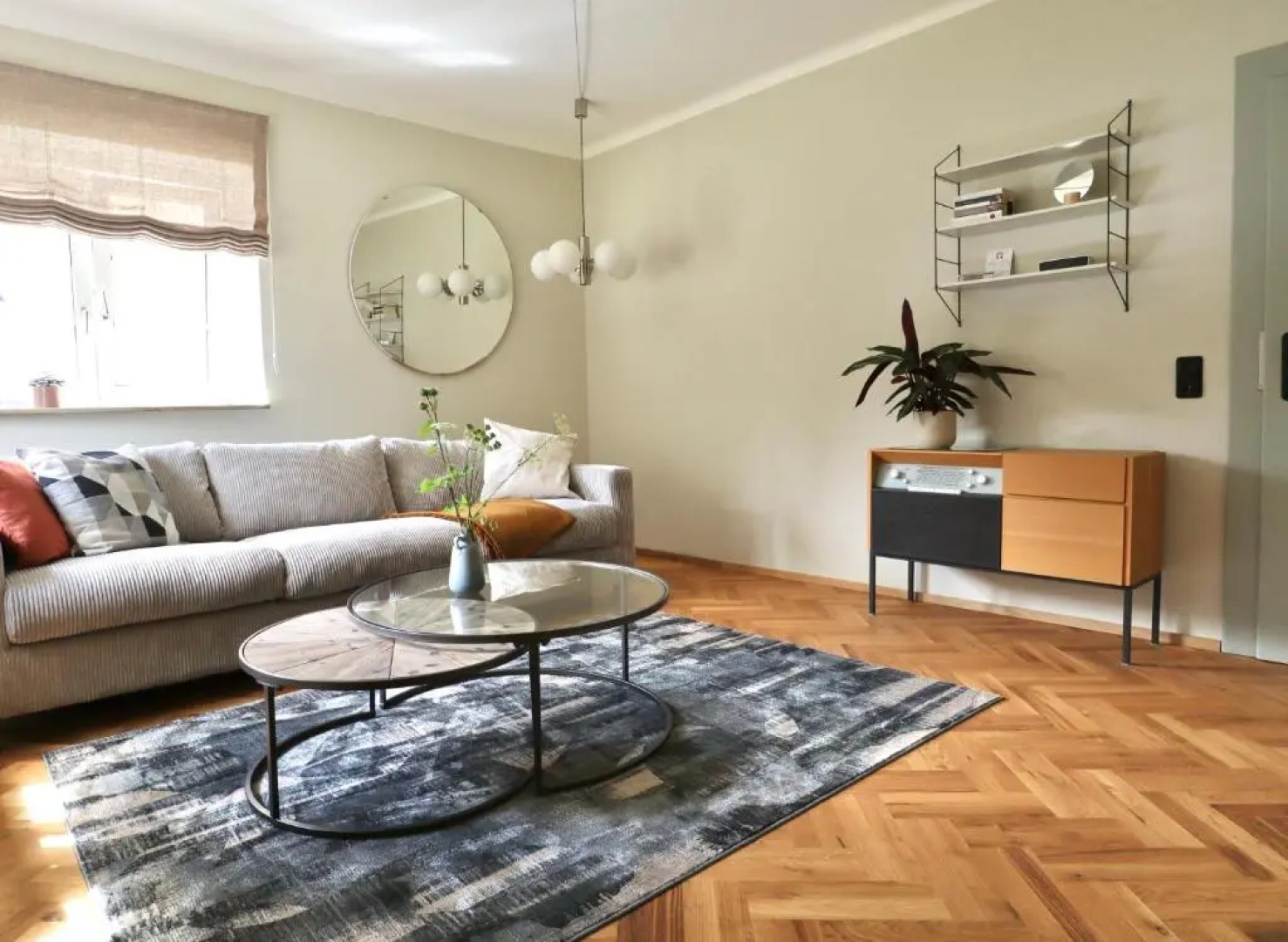 Ferienwohnung 60er Jahre Design Apartment - 65qm Fewo Im Zittauer Gebirge - Familienfreundliche Unterkunft Am Bergfuß Zum Topfer