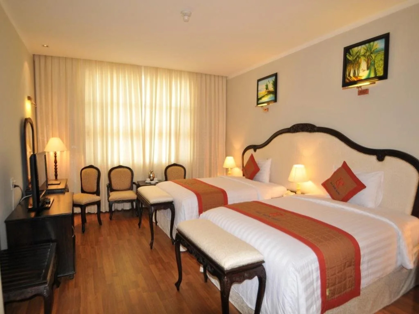 Hoa Binh 1 Hotel