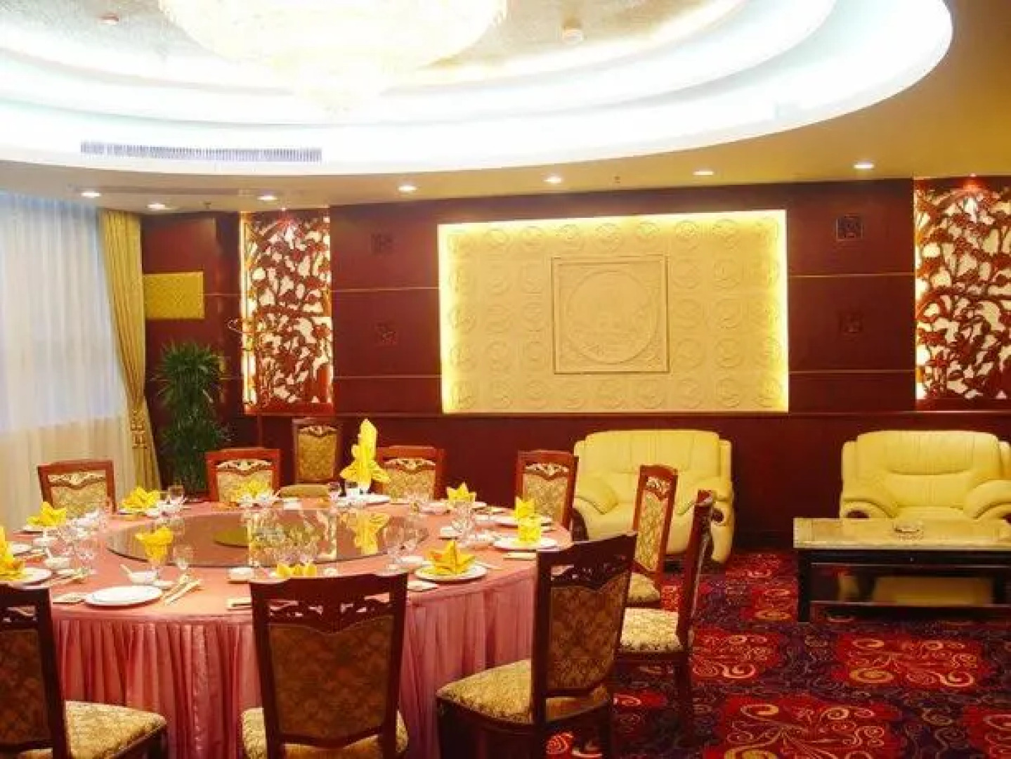 Yang Jiang Hot Spring Hotel