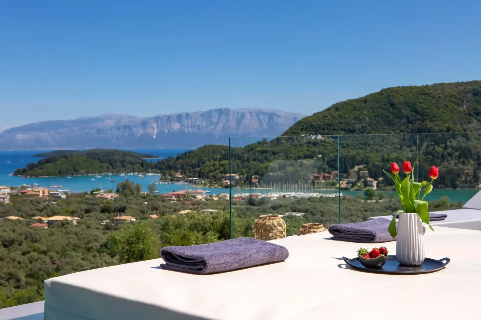 Pothos - Afroditi Villas Collection