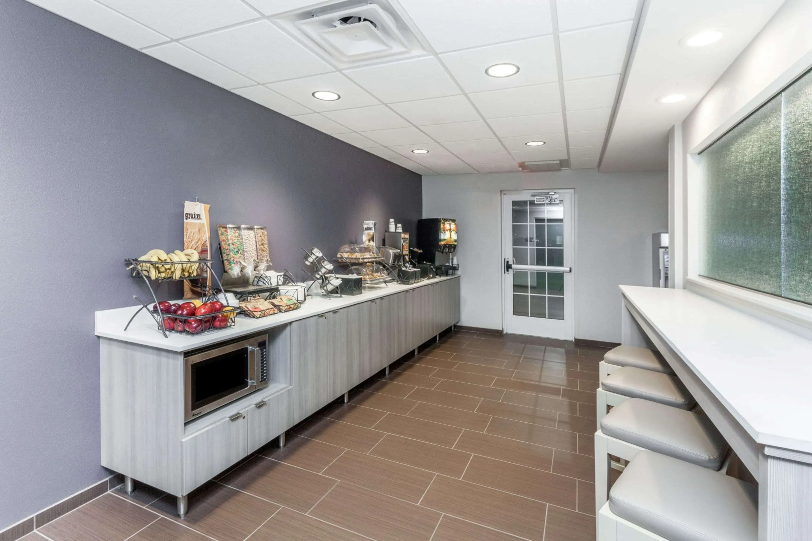 Microtel Inn & Suites by Wyndham West Fargo Medical Center