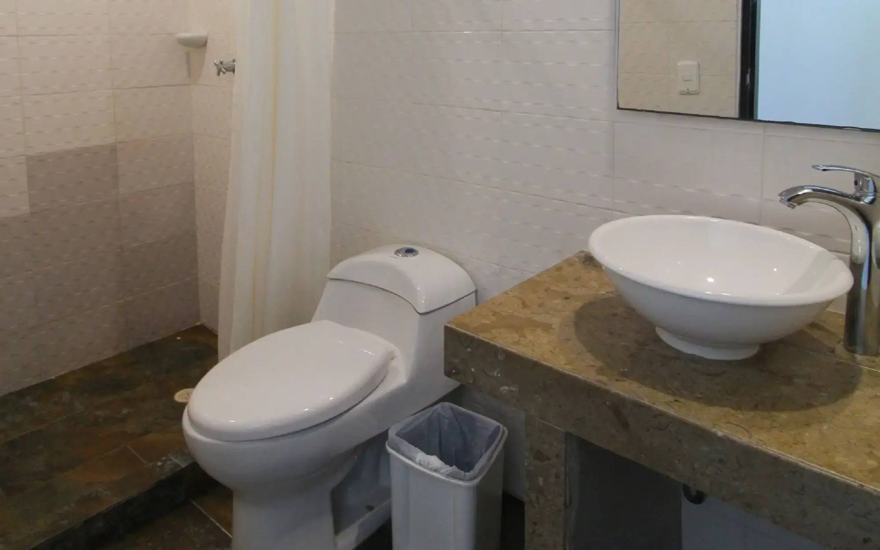 Hotel Tower by On vacation