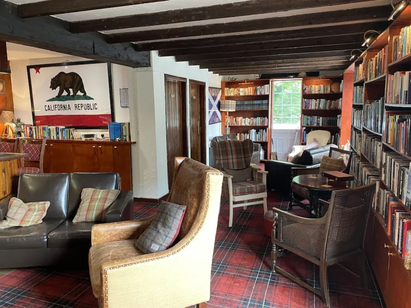 Torrs Warren Country House Hotel