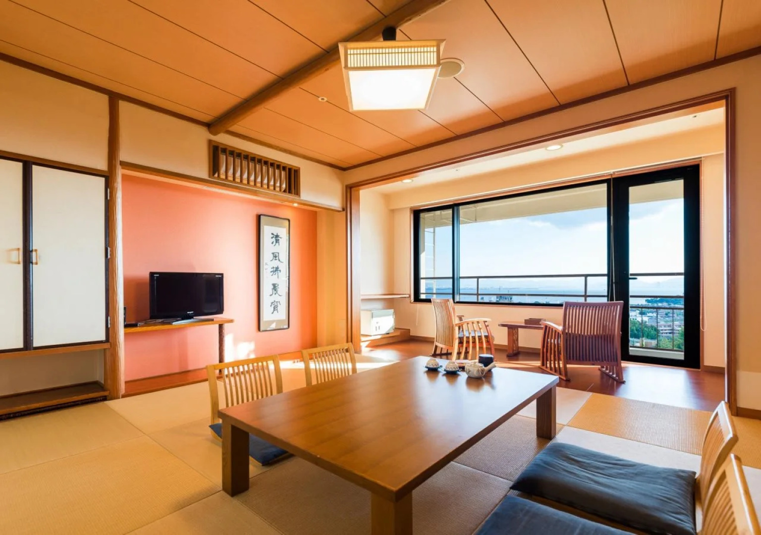 Satoyu Mukashibanashi Yuzanso Ryokan