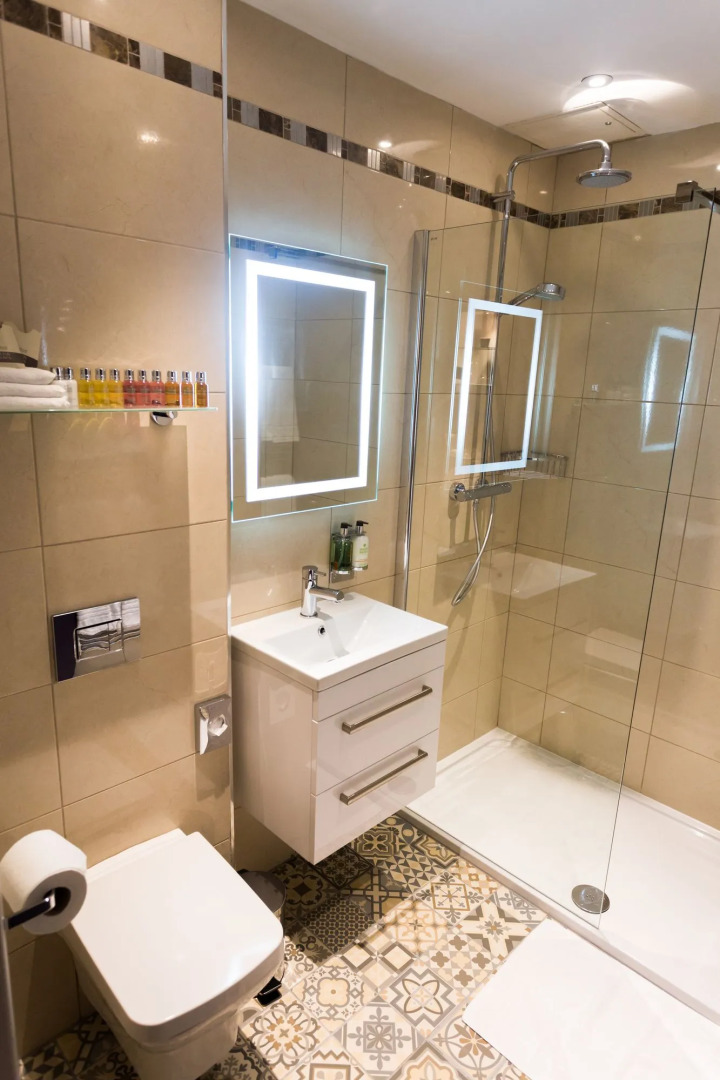 12th Lock Boutique Hotel