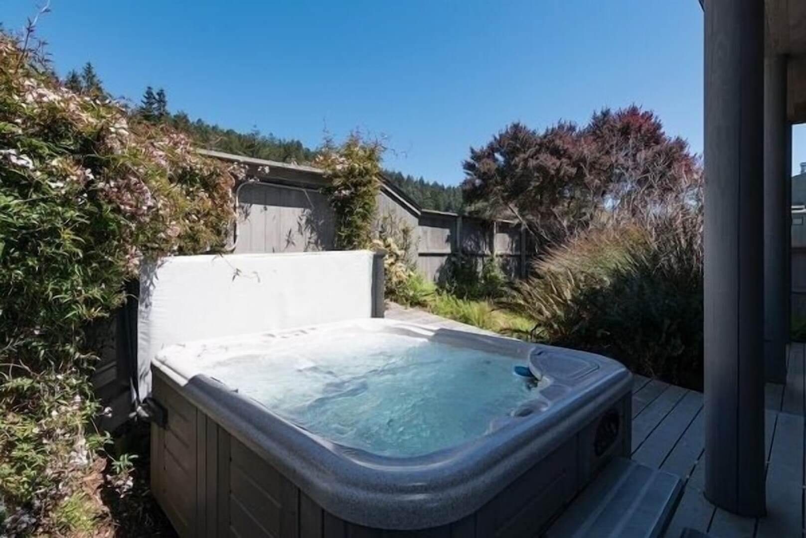 Moonshadow 3 Br home by RedAwning