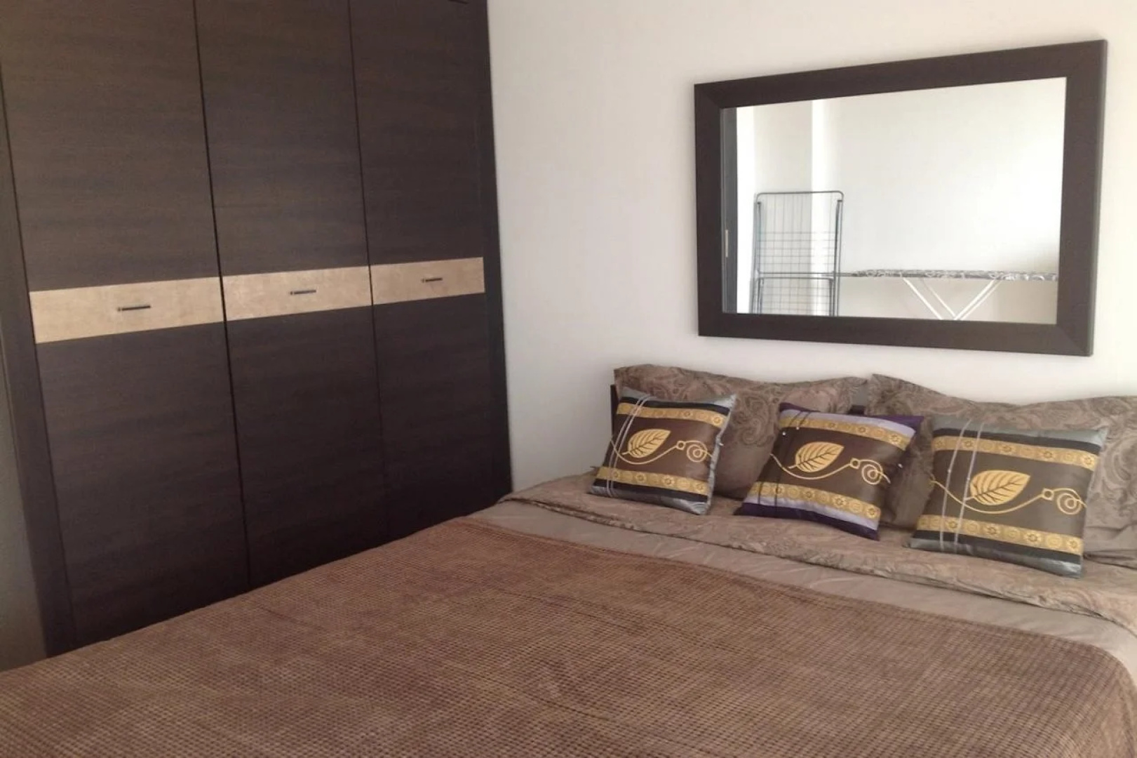 ARENA Aparthotel