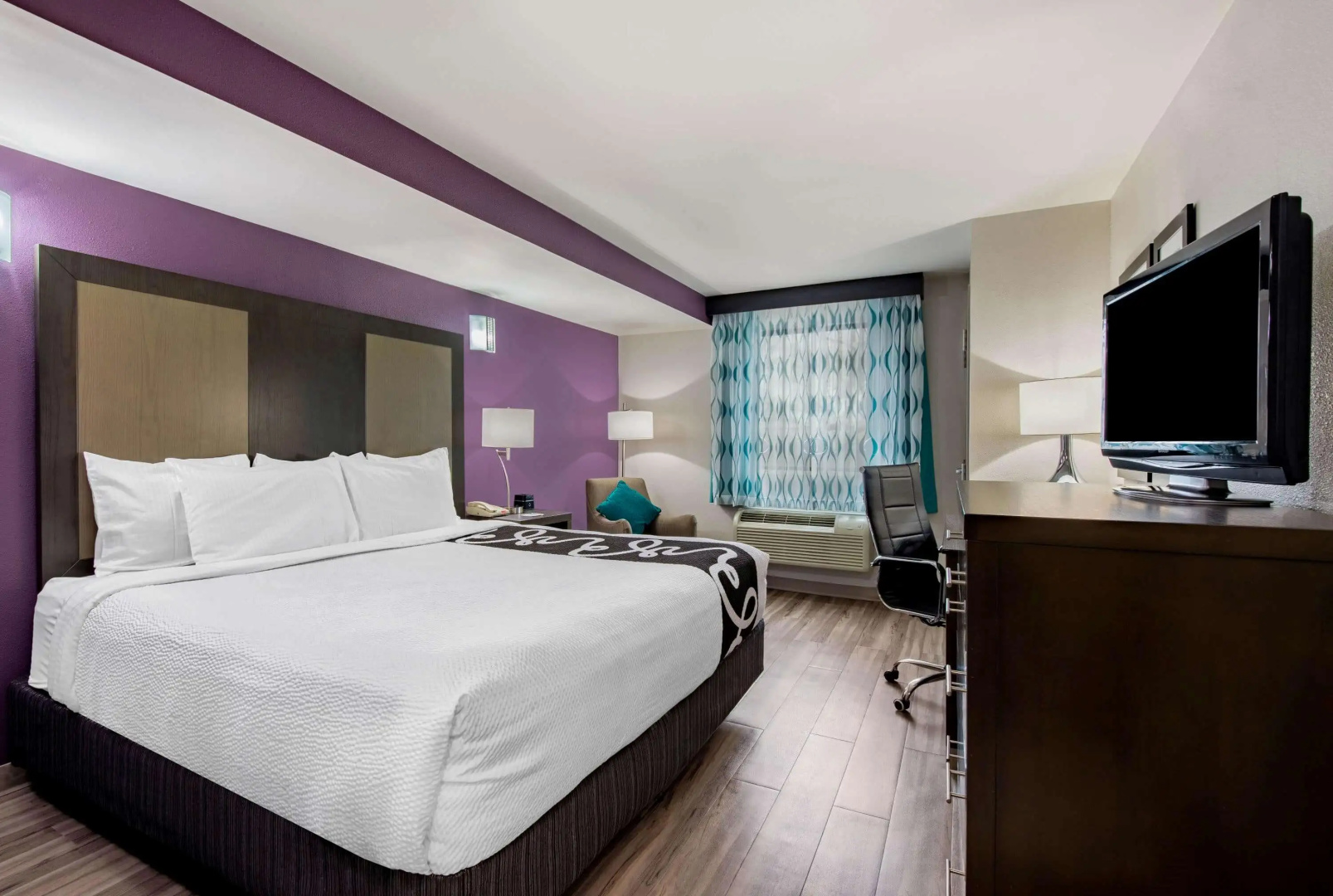 La Quinta Inn by Wyndham West Long Branch/NJ Shore Area