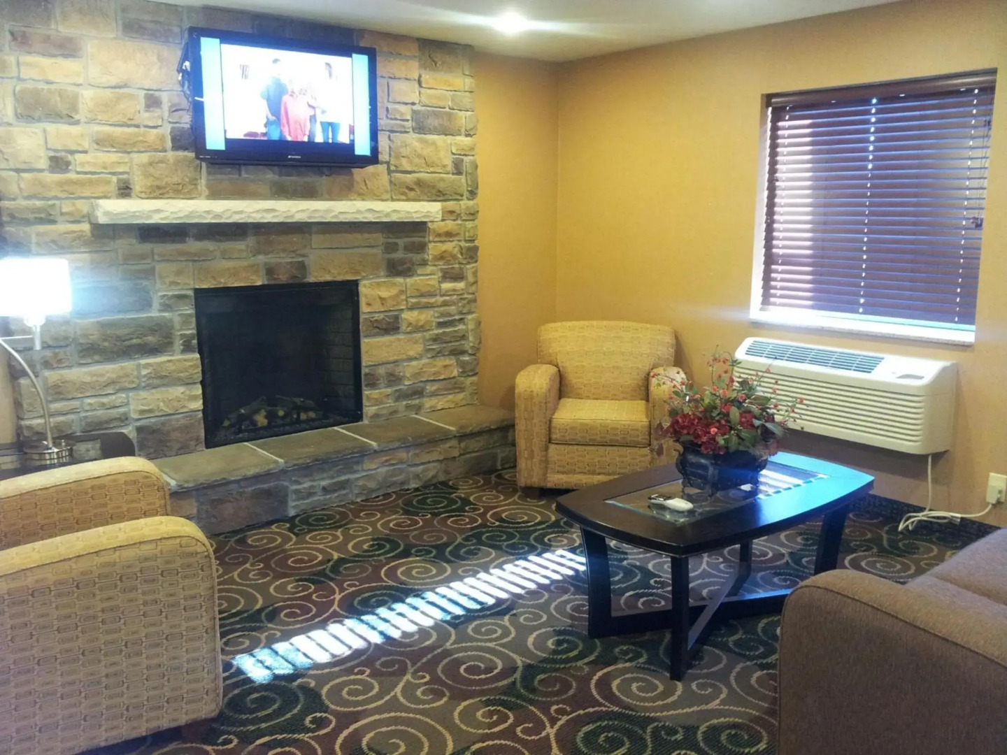 Cobblestone Inn & Suites - Hartington