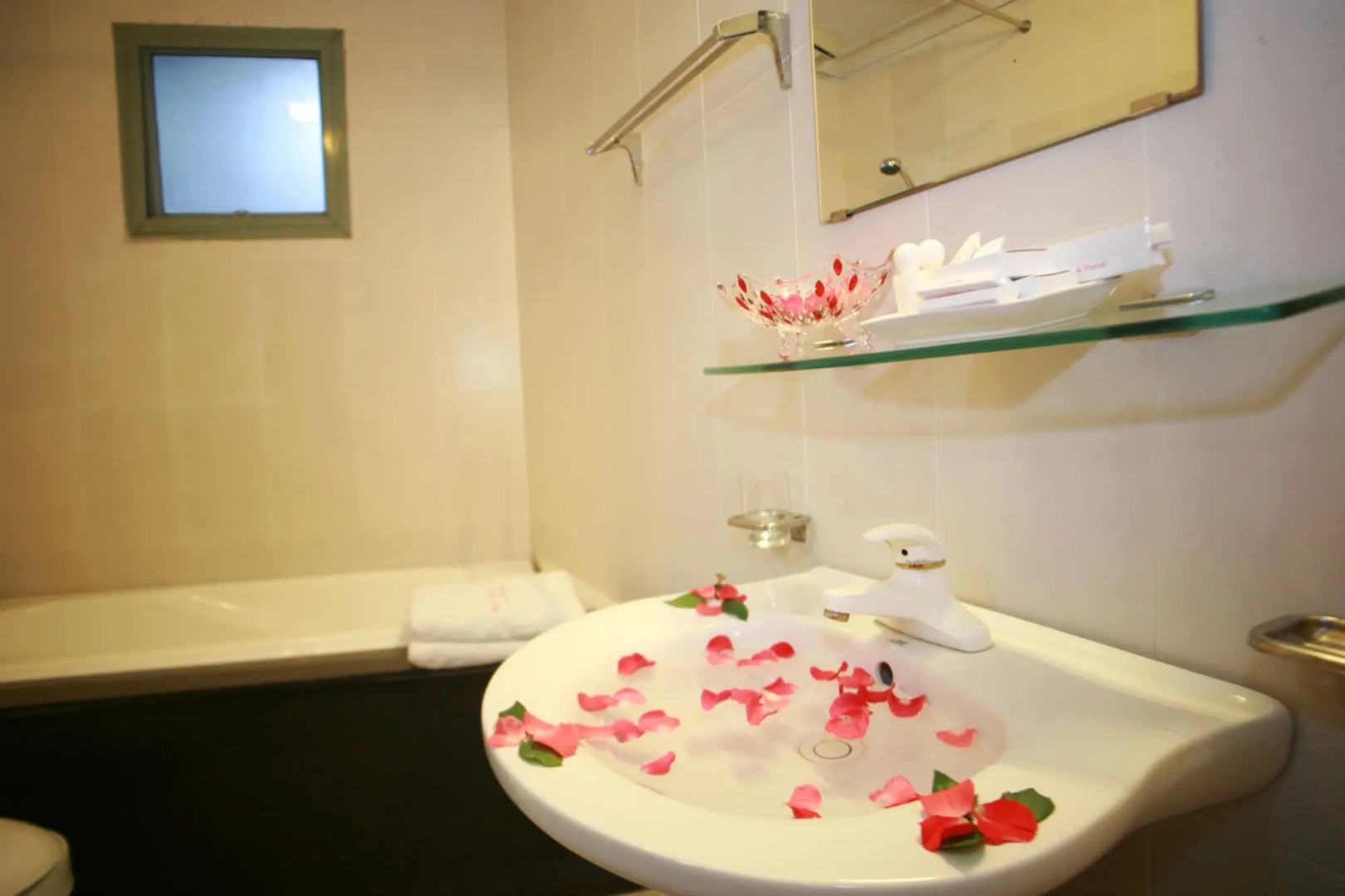 Urban Alley Hotel