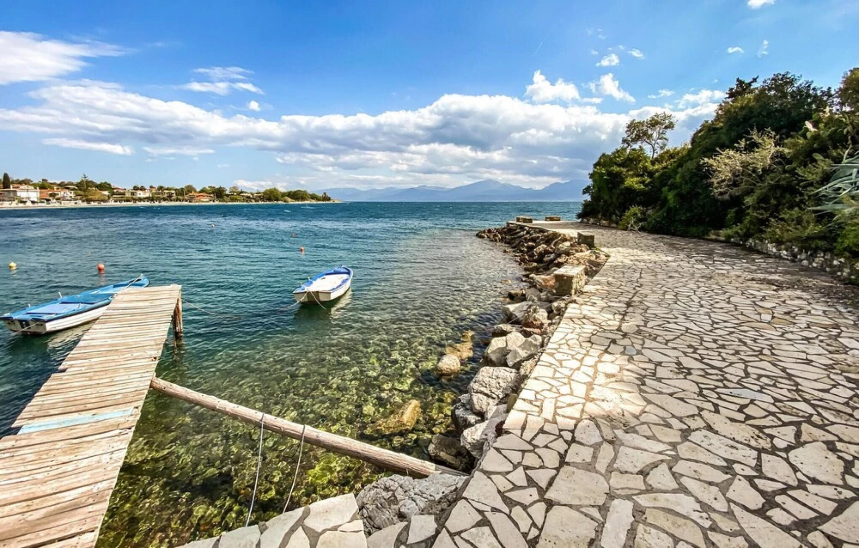 Nice Apartment in Nafpaktos With Wifi and 1 Bedrooms