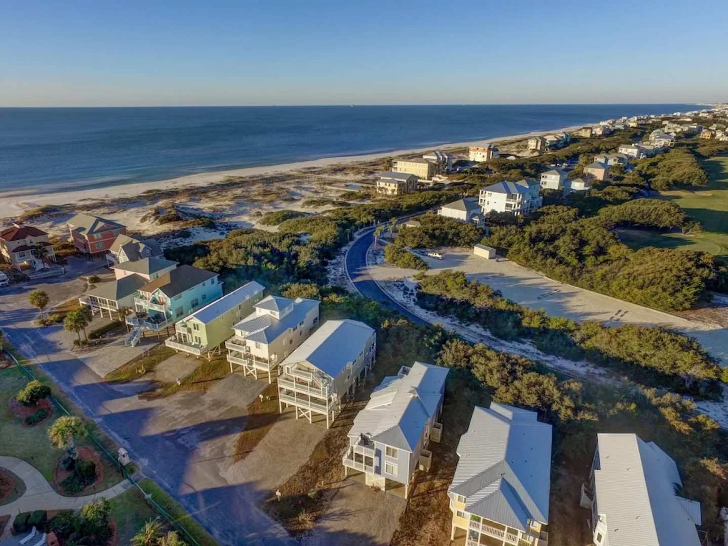 Summer Palace B 2 Bedroom Duplex by RedAwning