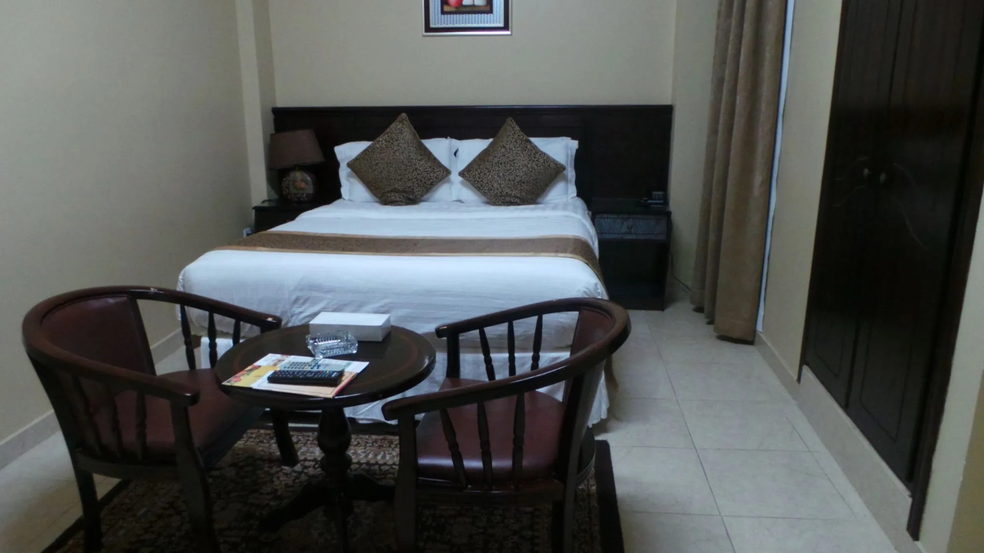 Aparthotel Massara House 3 for Singles