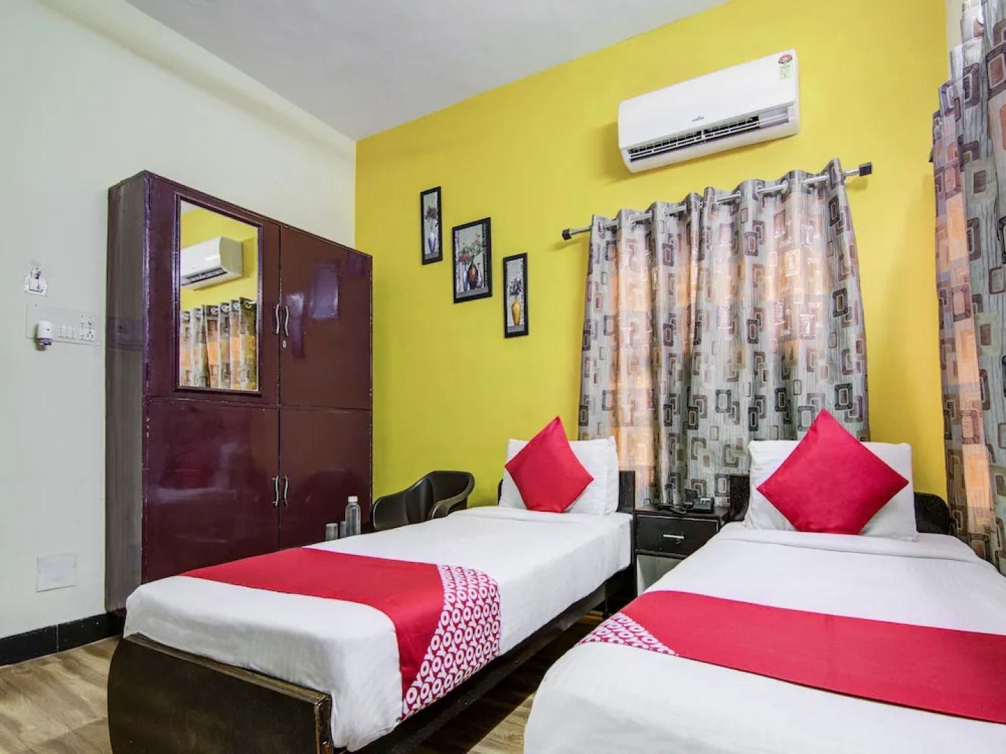 OYO 15394 Sunrise Villas