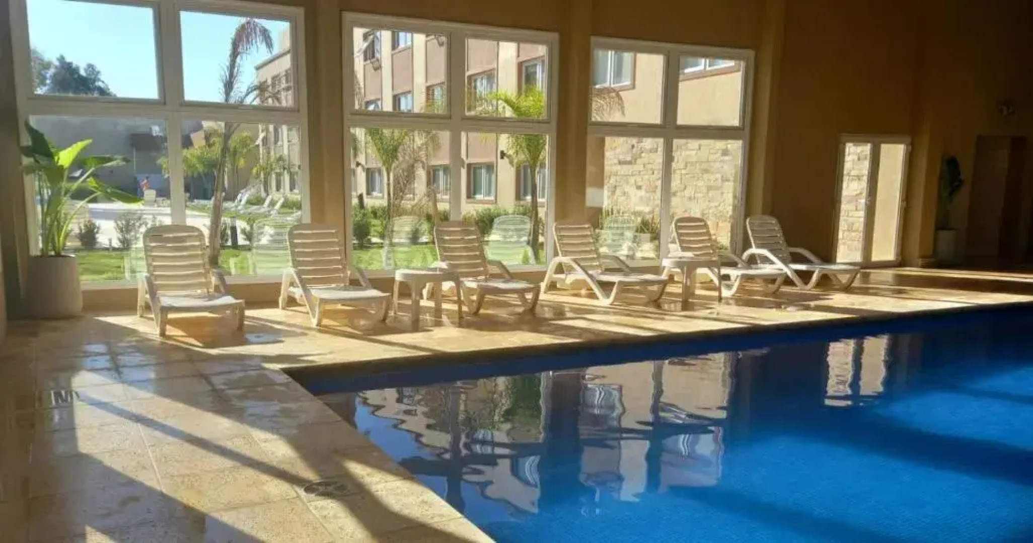 Days Inn by Wyndham Zarate