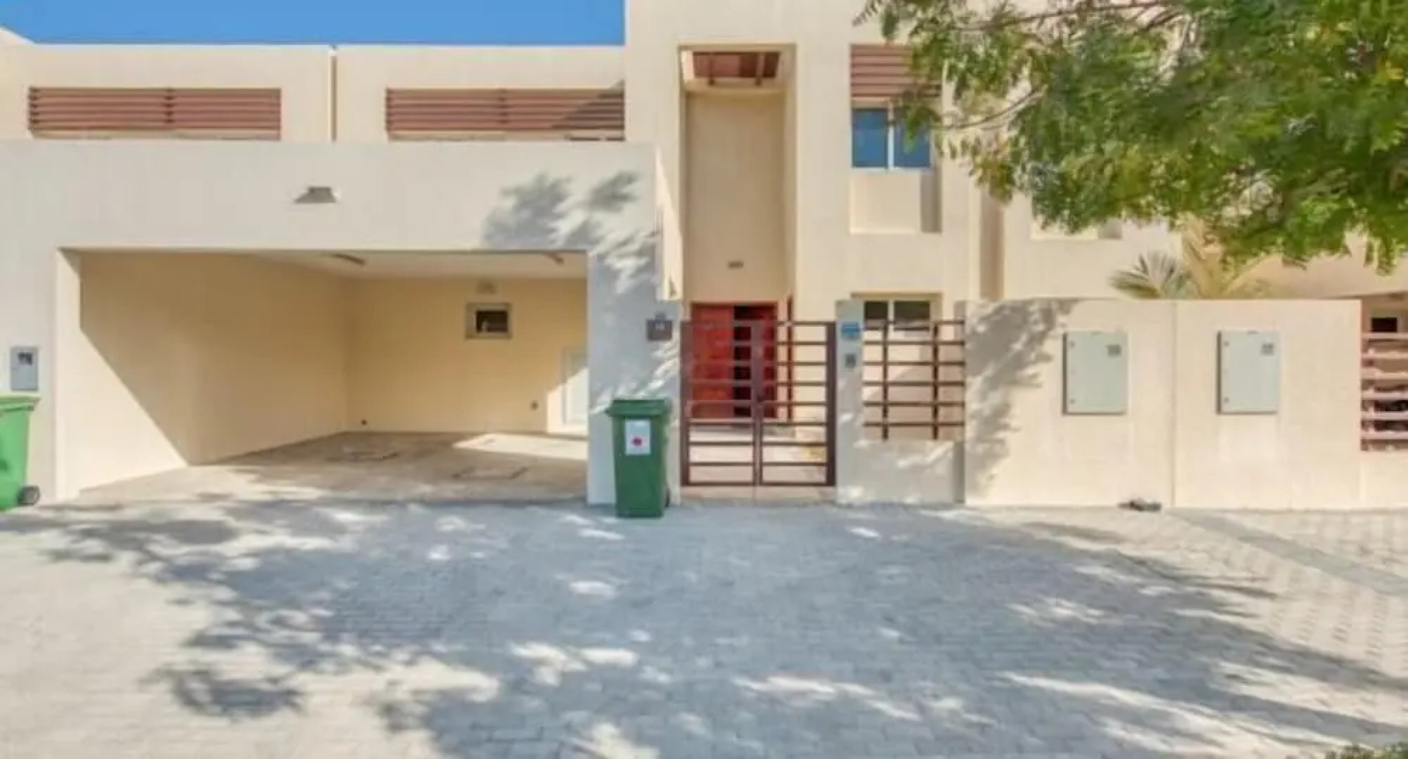 R&H 3BR Villa in RAK Beach Access 172