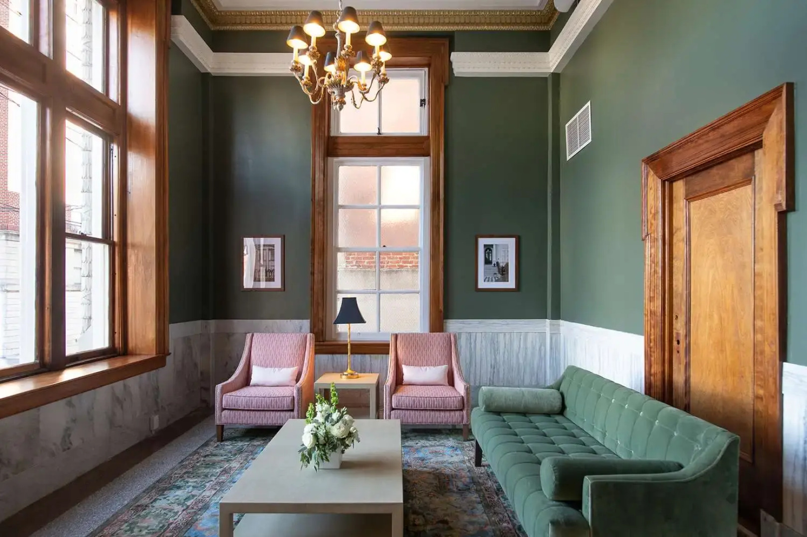 Hotel Petersburg, Tapestry Collection By Hilton