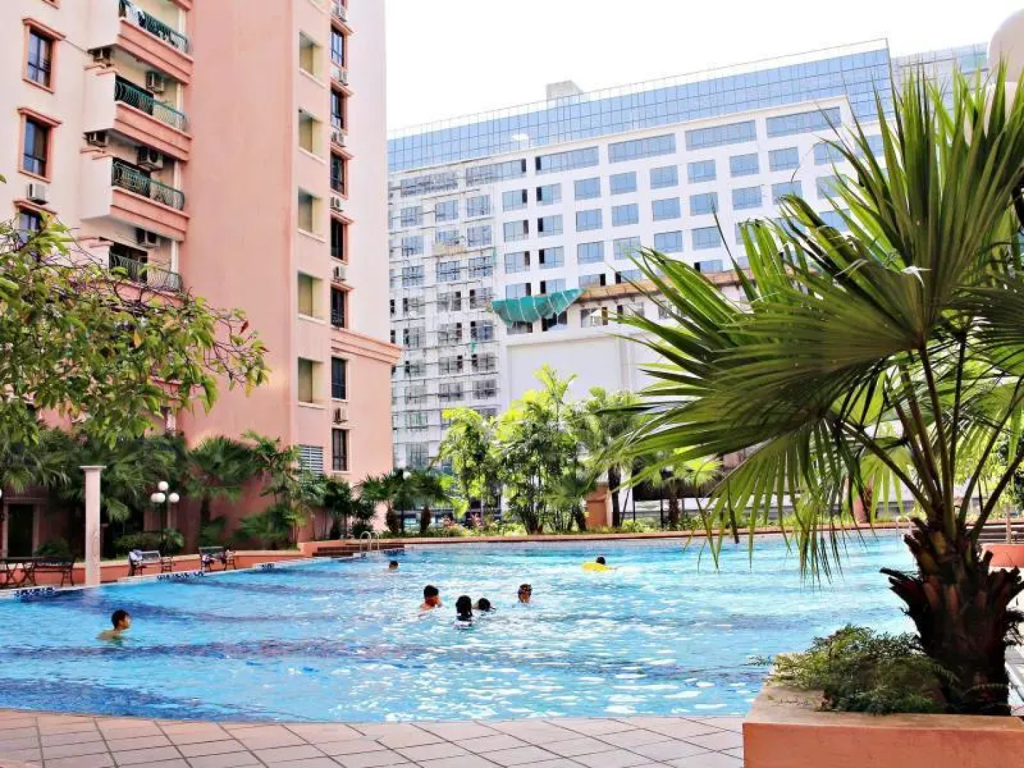 KK Vacation Apartments @ Marina Court Resort Condominium