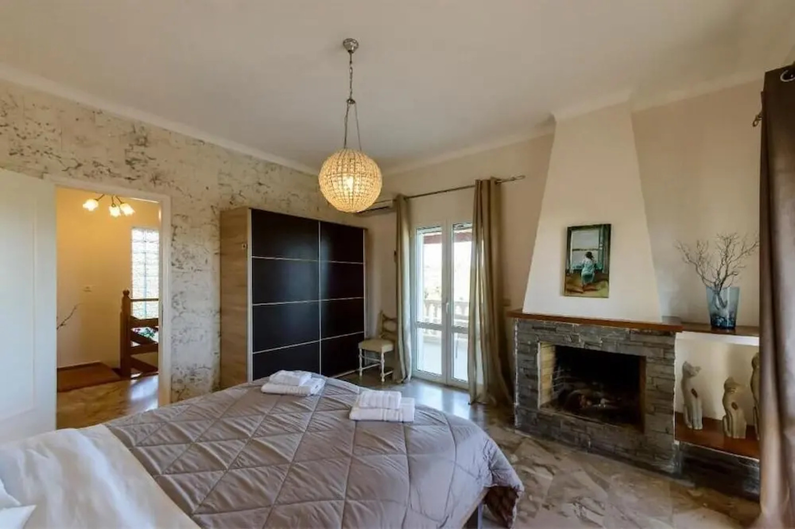 Villa Maxim with Private Pool & Tennis Court