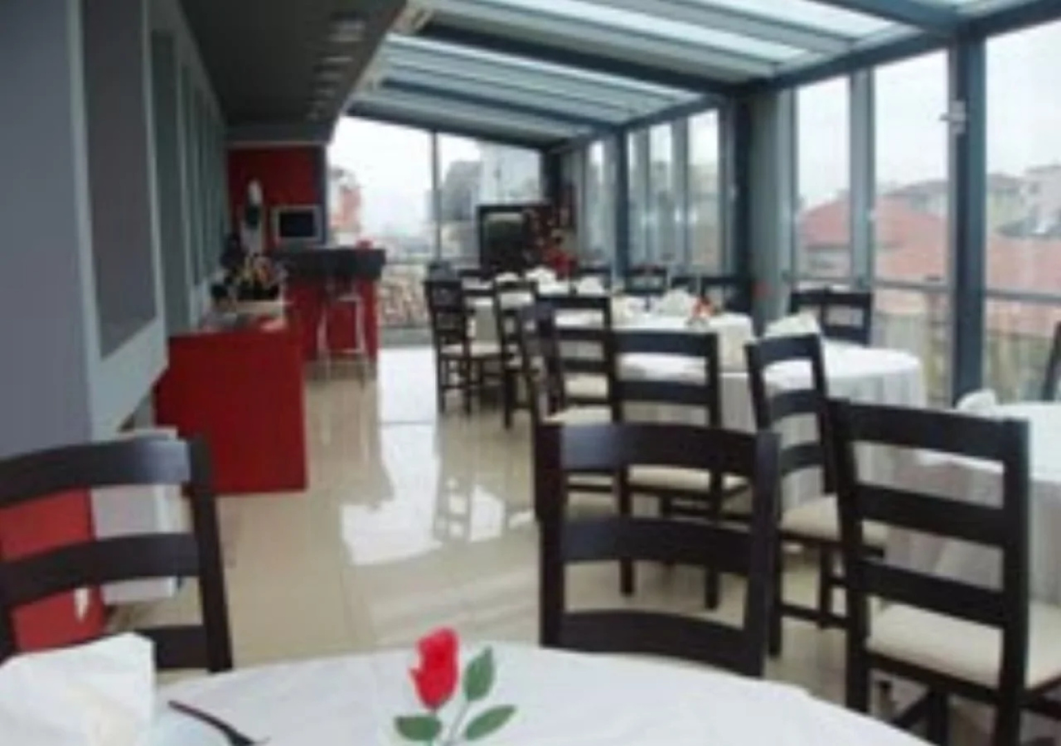 Smerald Hotel