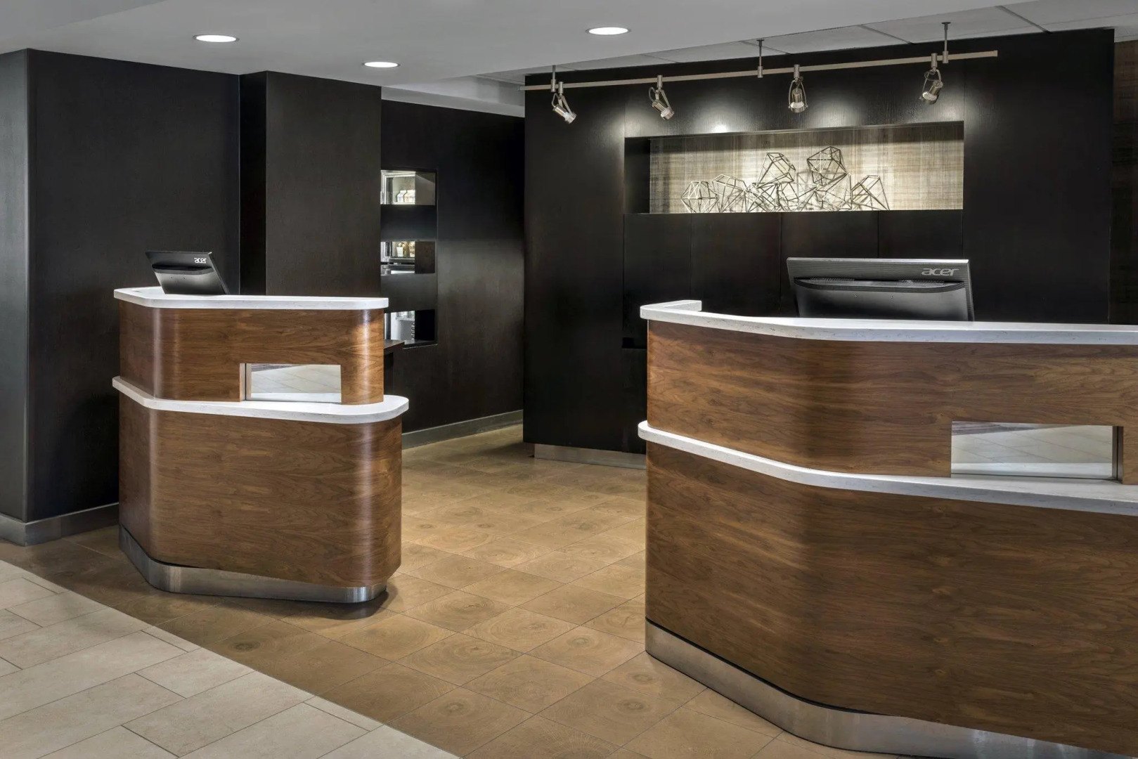 Courtyard Jersey City Newport