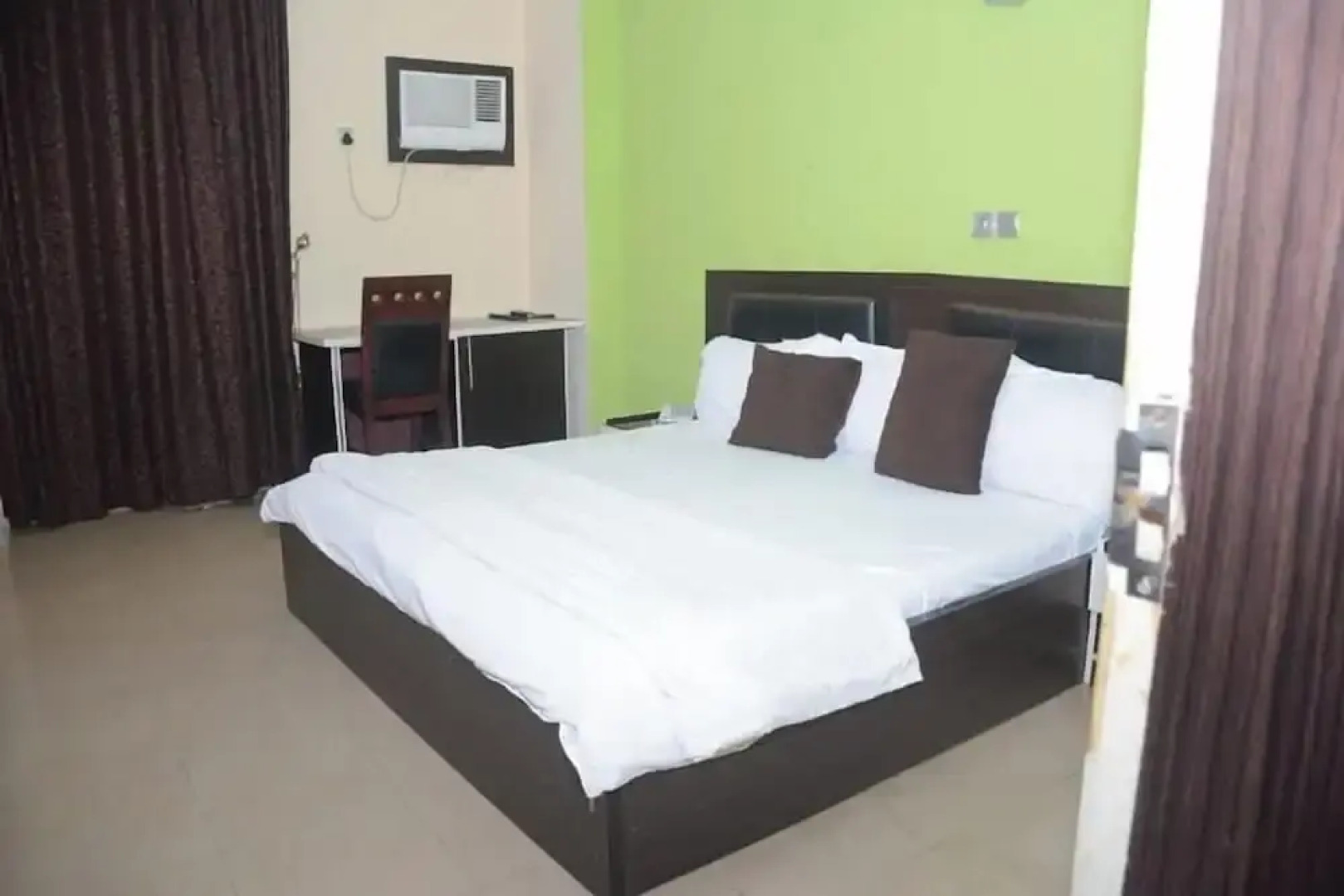 Kim Royal Hotel And Suites