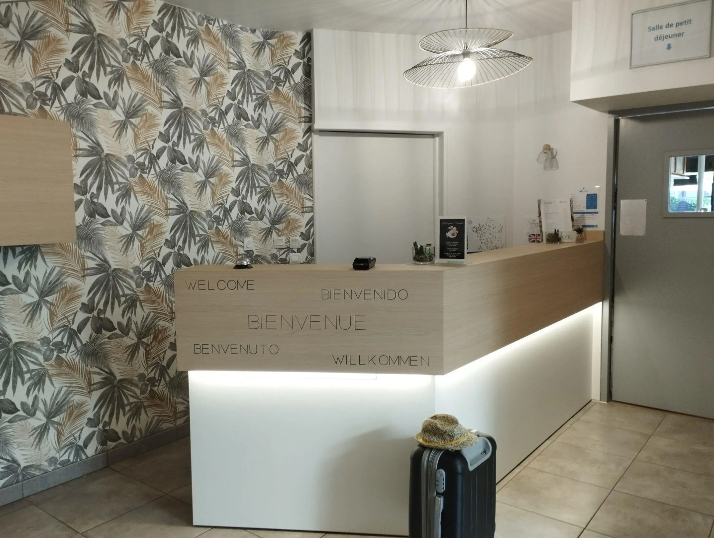 Brit Hotel L'Arrivée Guingamp