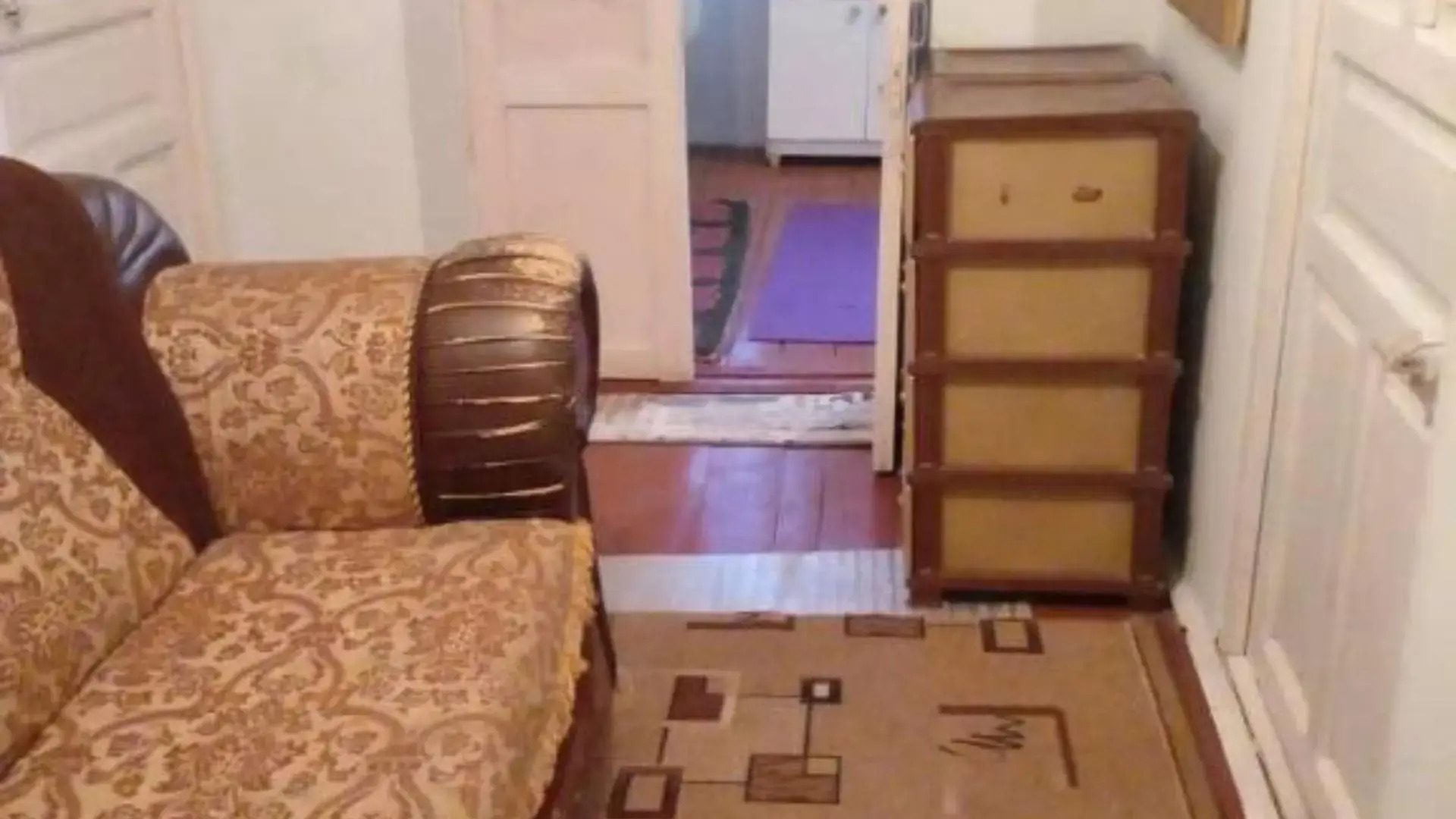 Buuzara Guest House (Буузара)