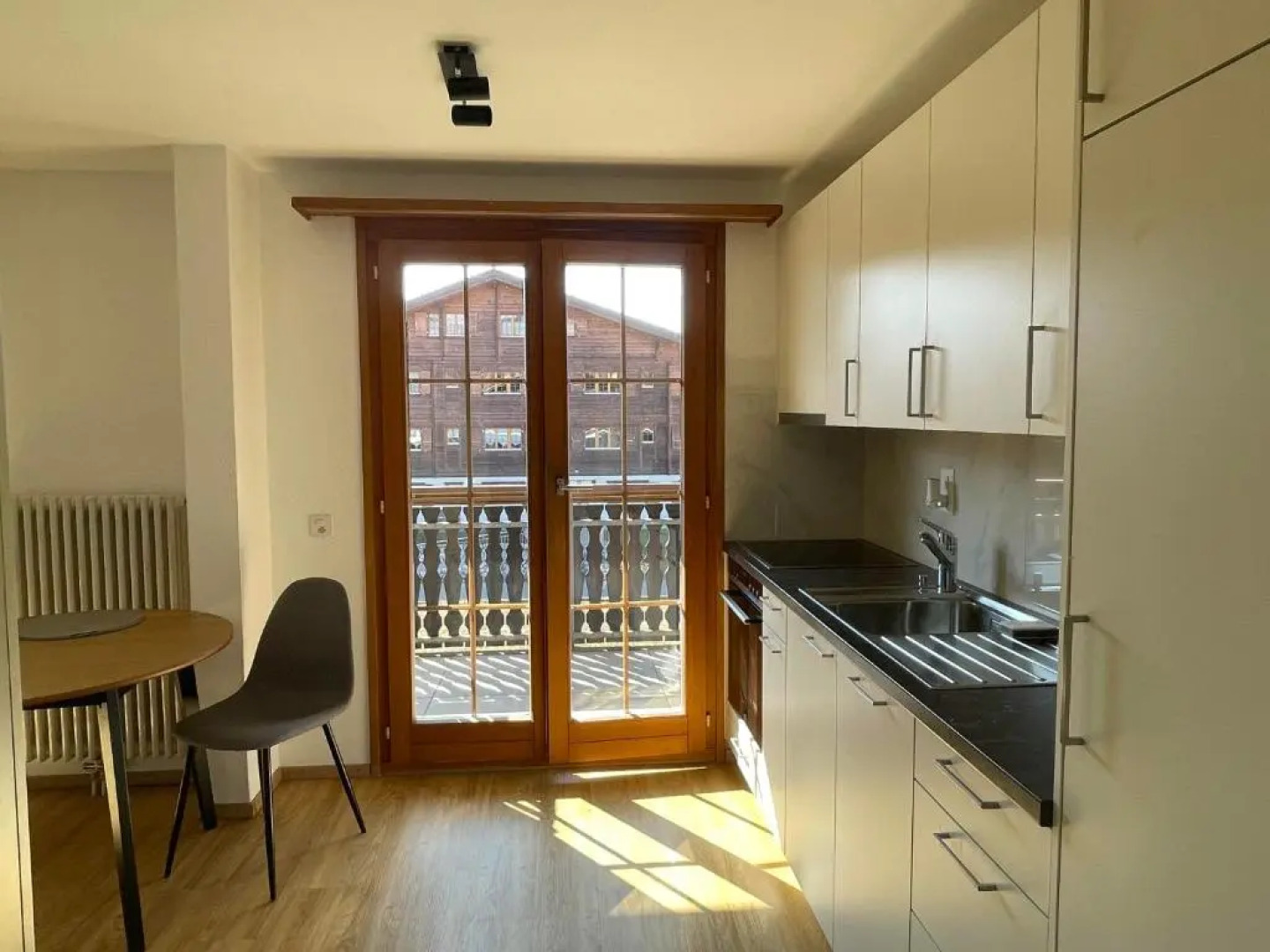 Appartement 53m2 rénové dans un chalet au coeur de Charmey avec vue sur les montagnes