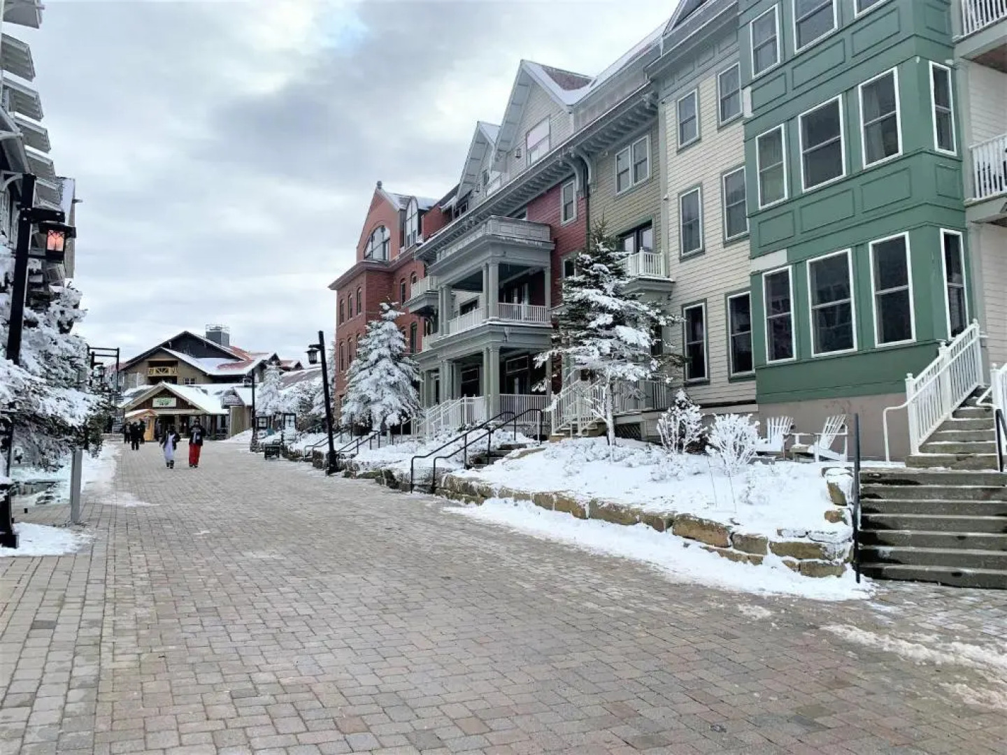 Seneca Unit 320 Deluxe Seneca 2 Bedroom, 2 Bath Condo