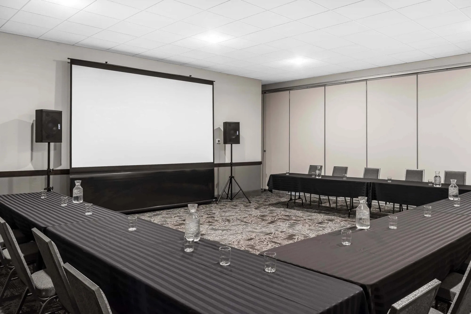 Copper King Hotel & Convention Center