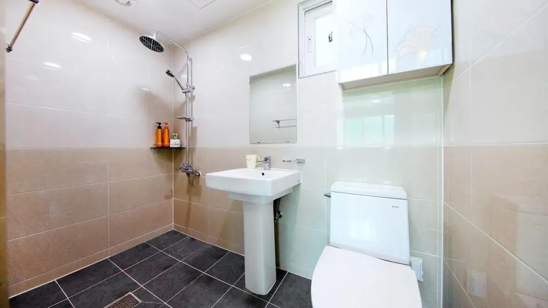 Samcheok Flower Pension