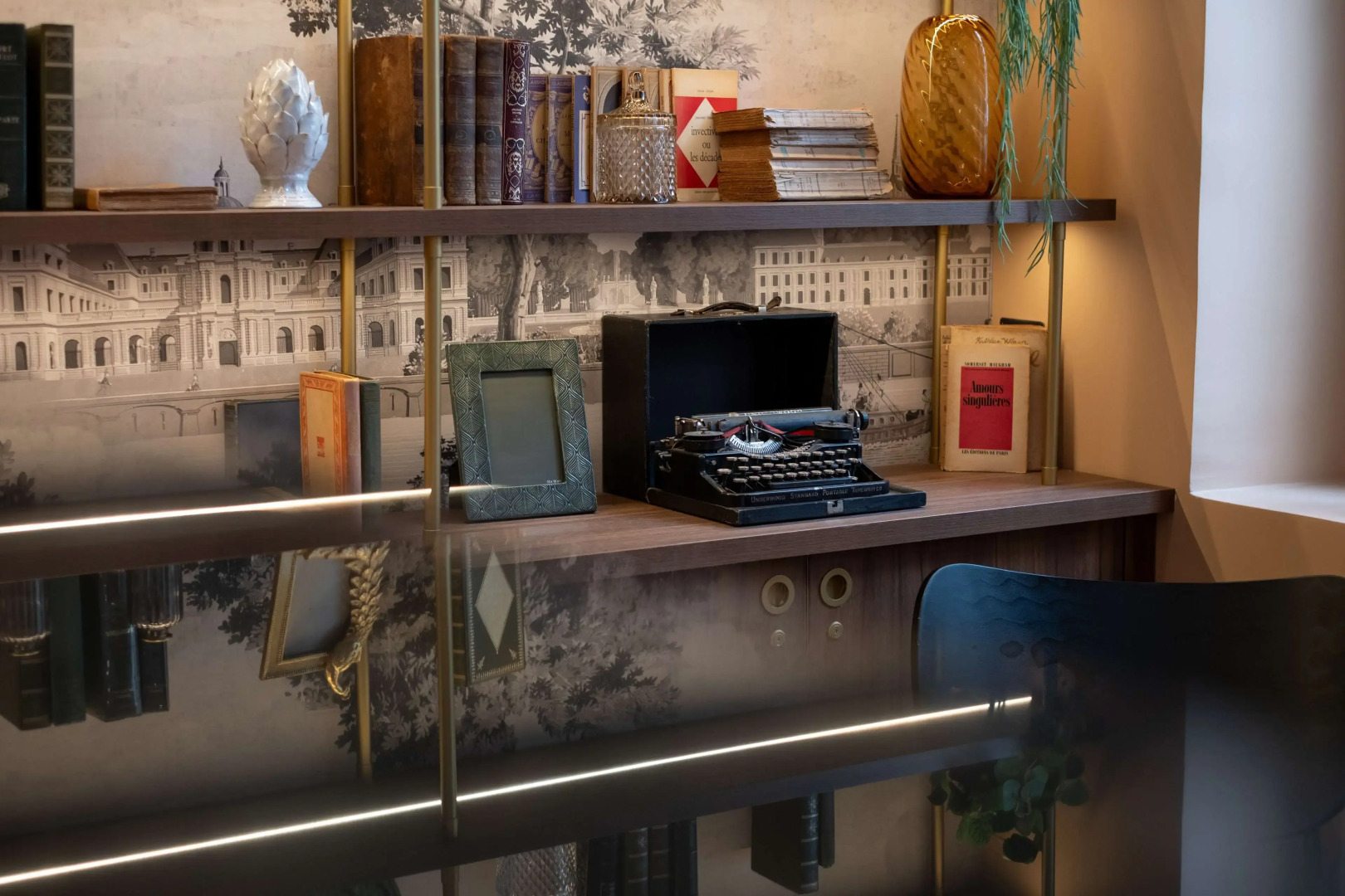 Kyriad Paris 10 - Canal Saint Martin - République