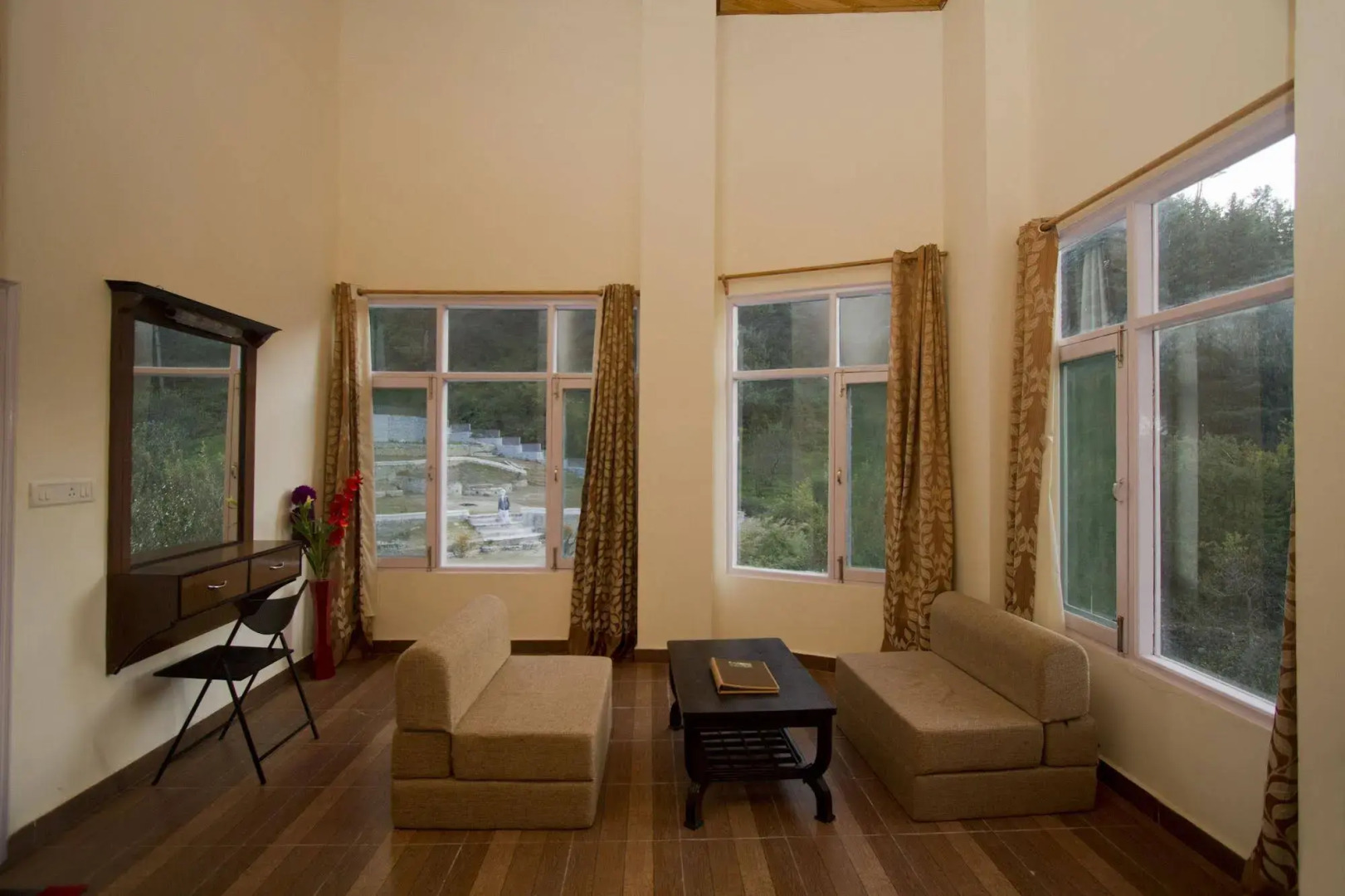 Snow Touch Resort (Shri Nath Group)