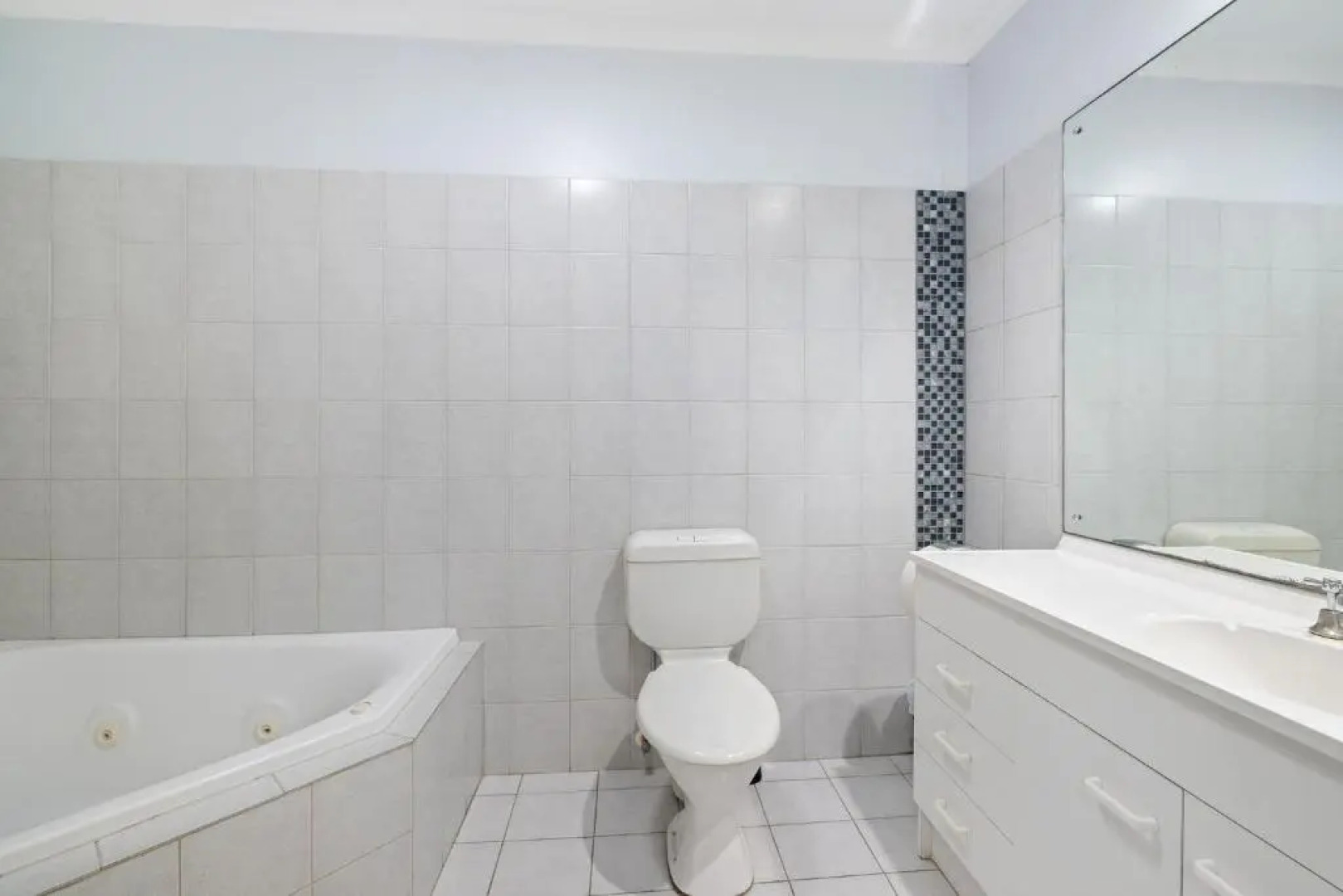 Lincoln Navigators Motel & Restaurant