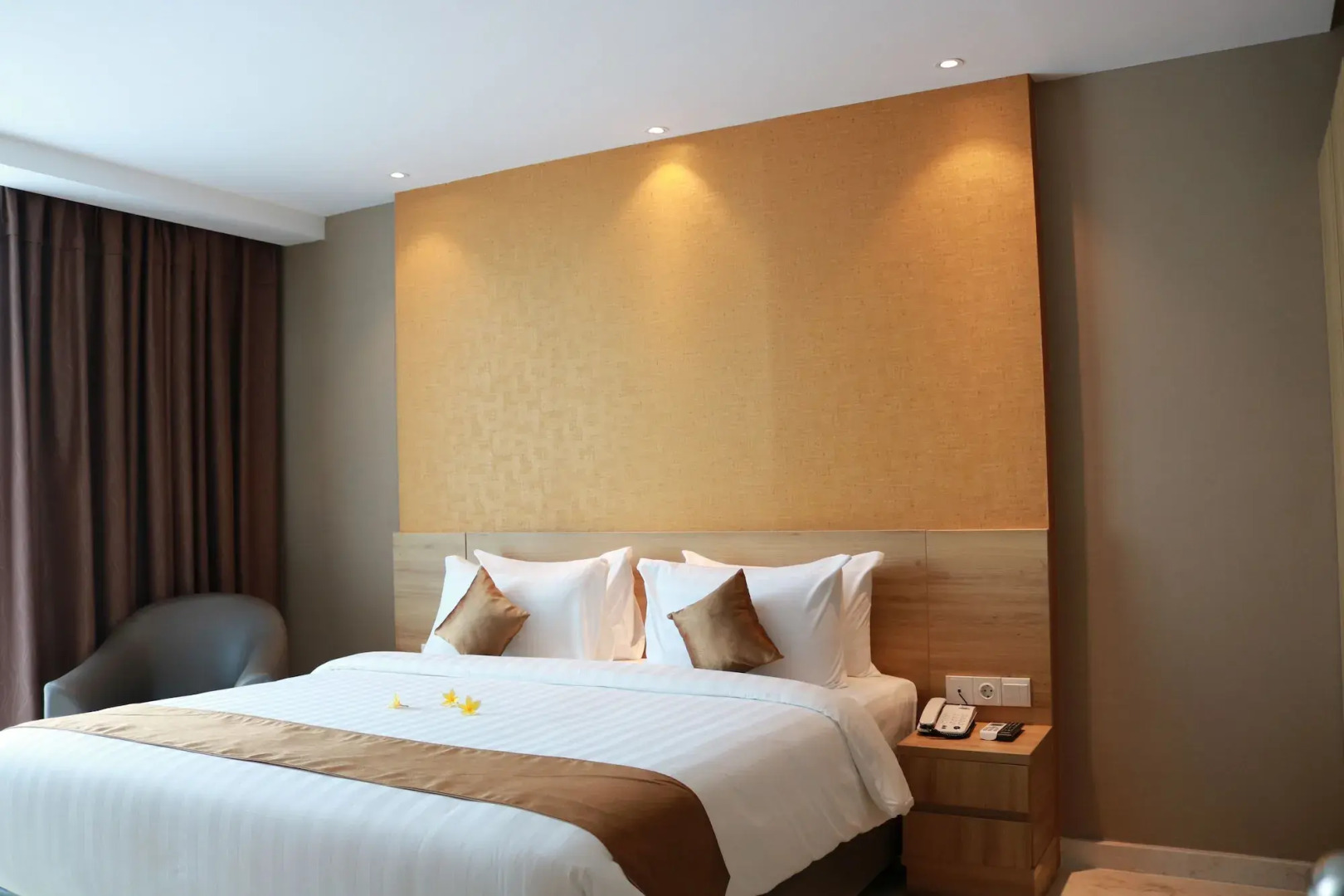 Wing Hotel Kualanamu Airport