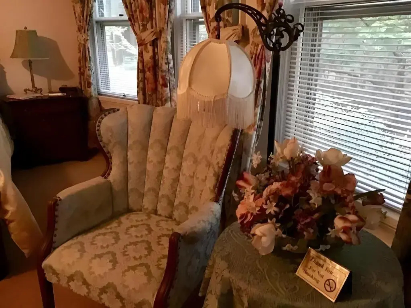 Brookview Manor Inn