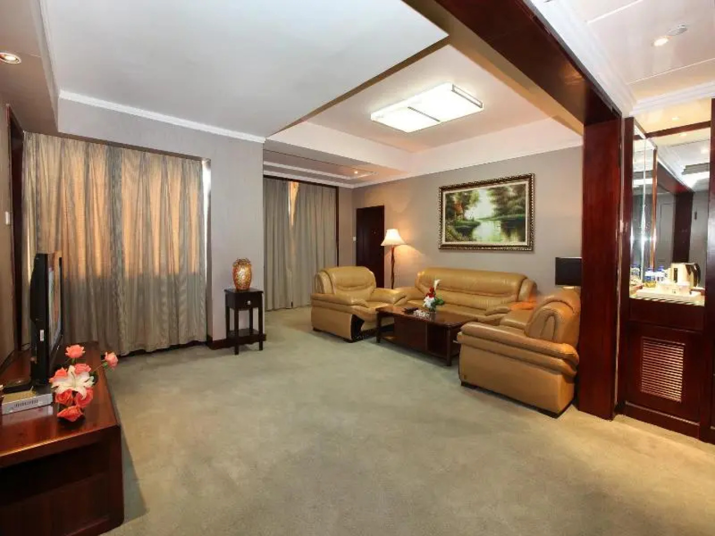 New Century Pujiang Hotel