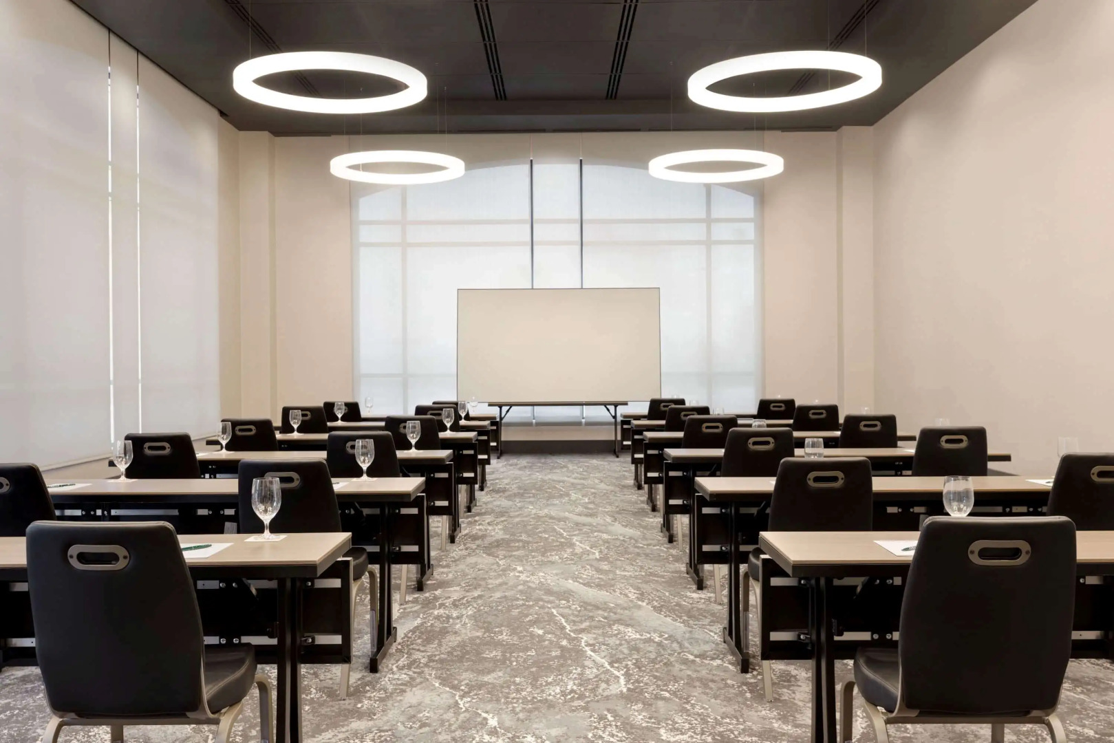 Origin Westminster a Wyndham Hotel