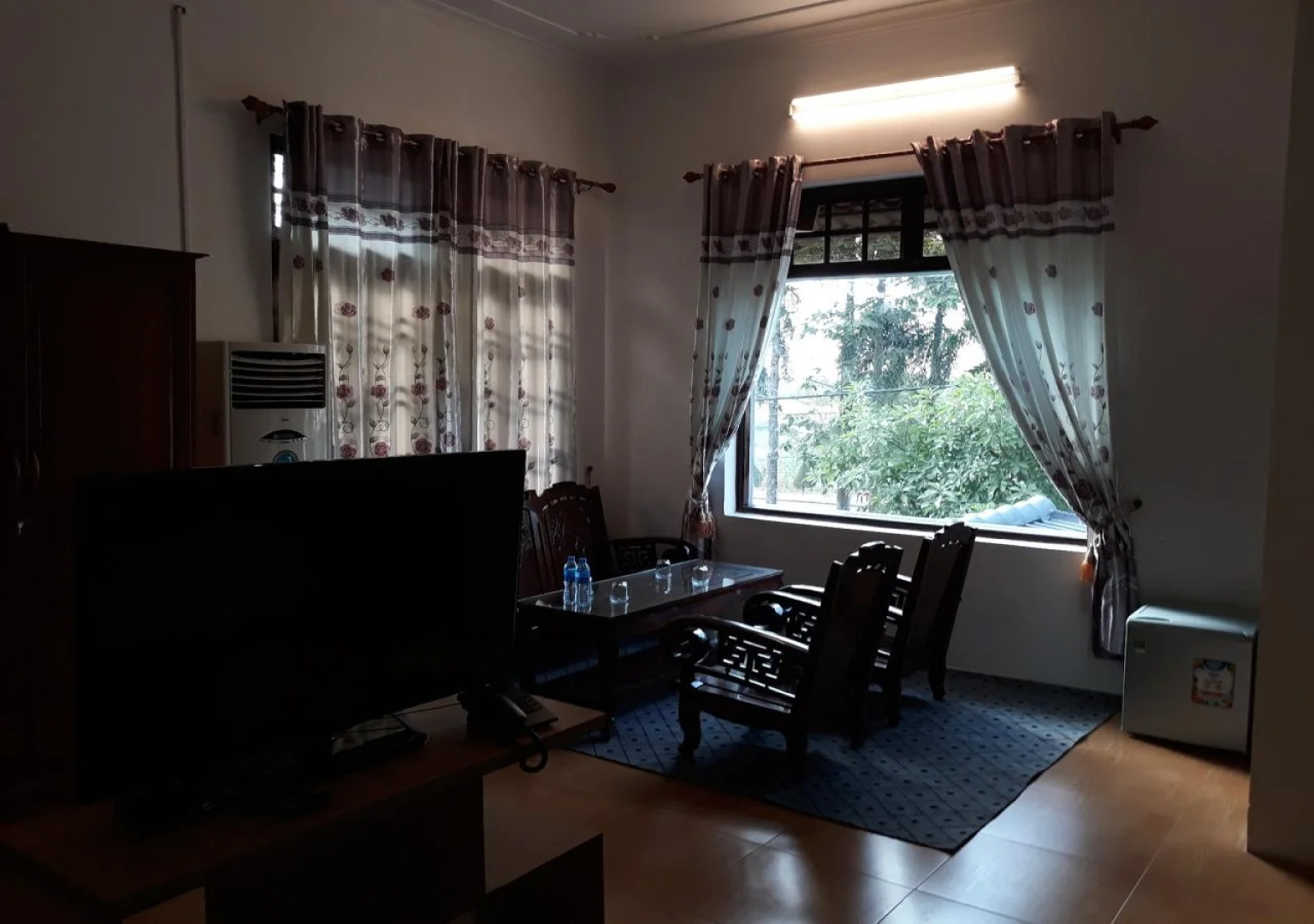 Hana Riverside Villa