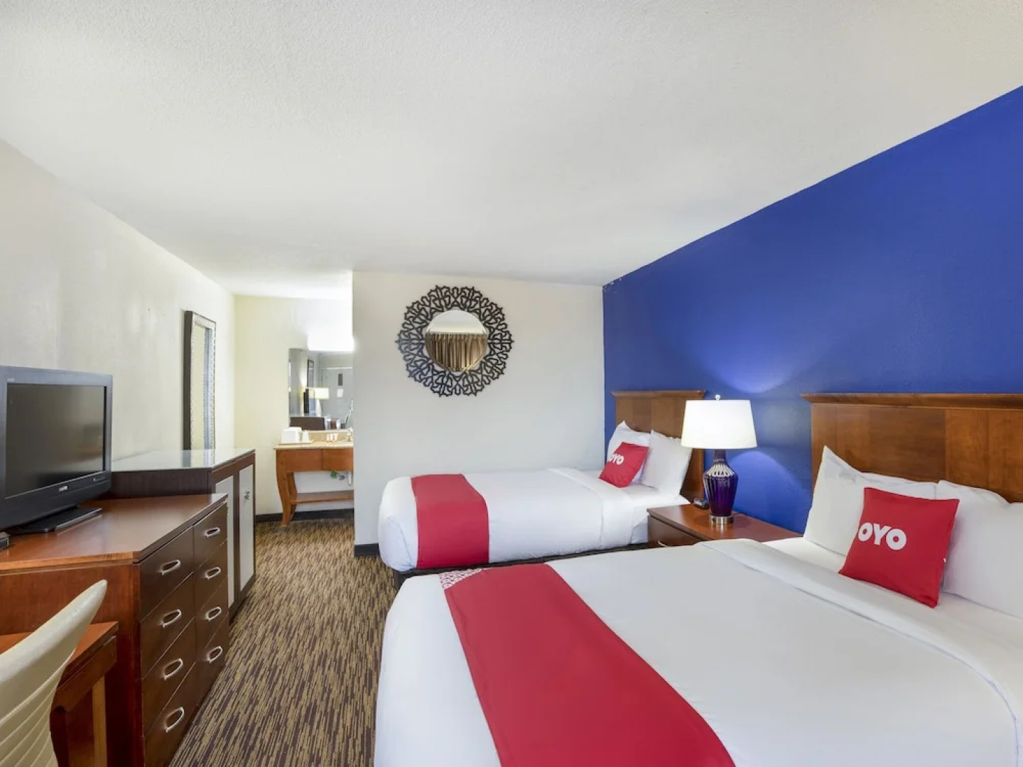 OYO Hotel Wytheville I-77 & I-81